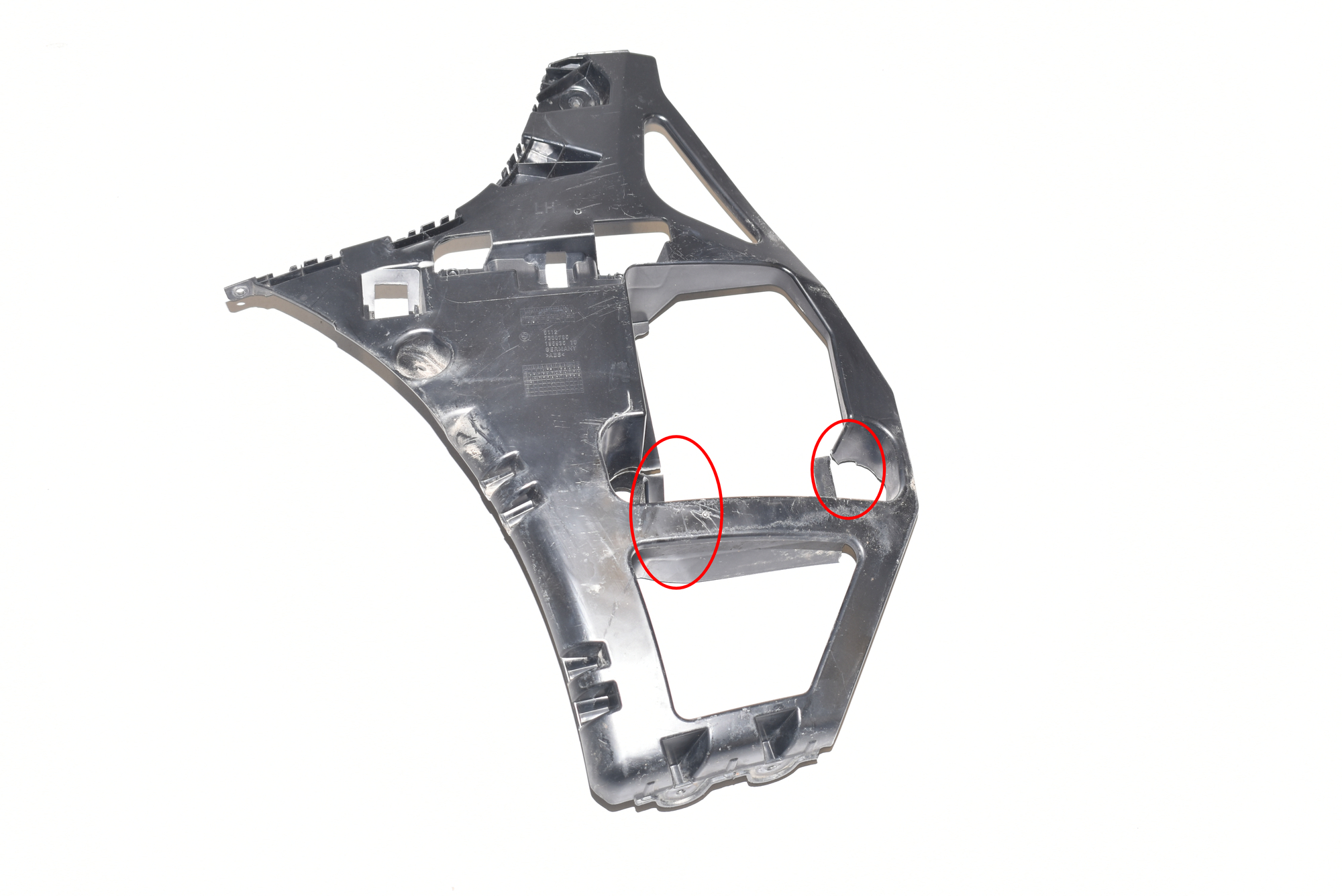 Rear Left Bumper Bracket – OEM 51127300785 · BMW 2 Active Tourer (F45) 218 d 2017 – 2
