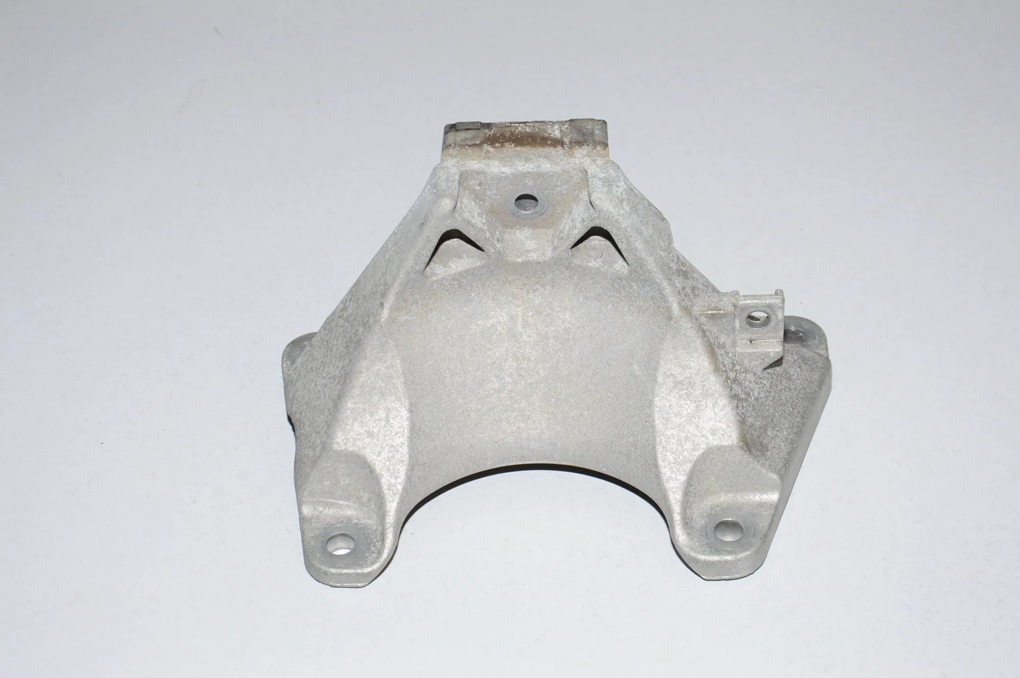 Gearbox Support Mount Bracket – OEM 22326781229 · BMW 5 (F10) 530 d 2014