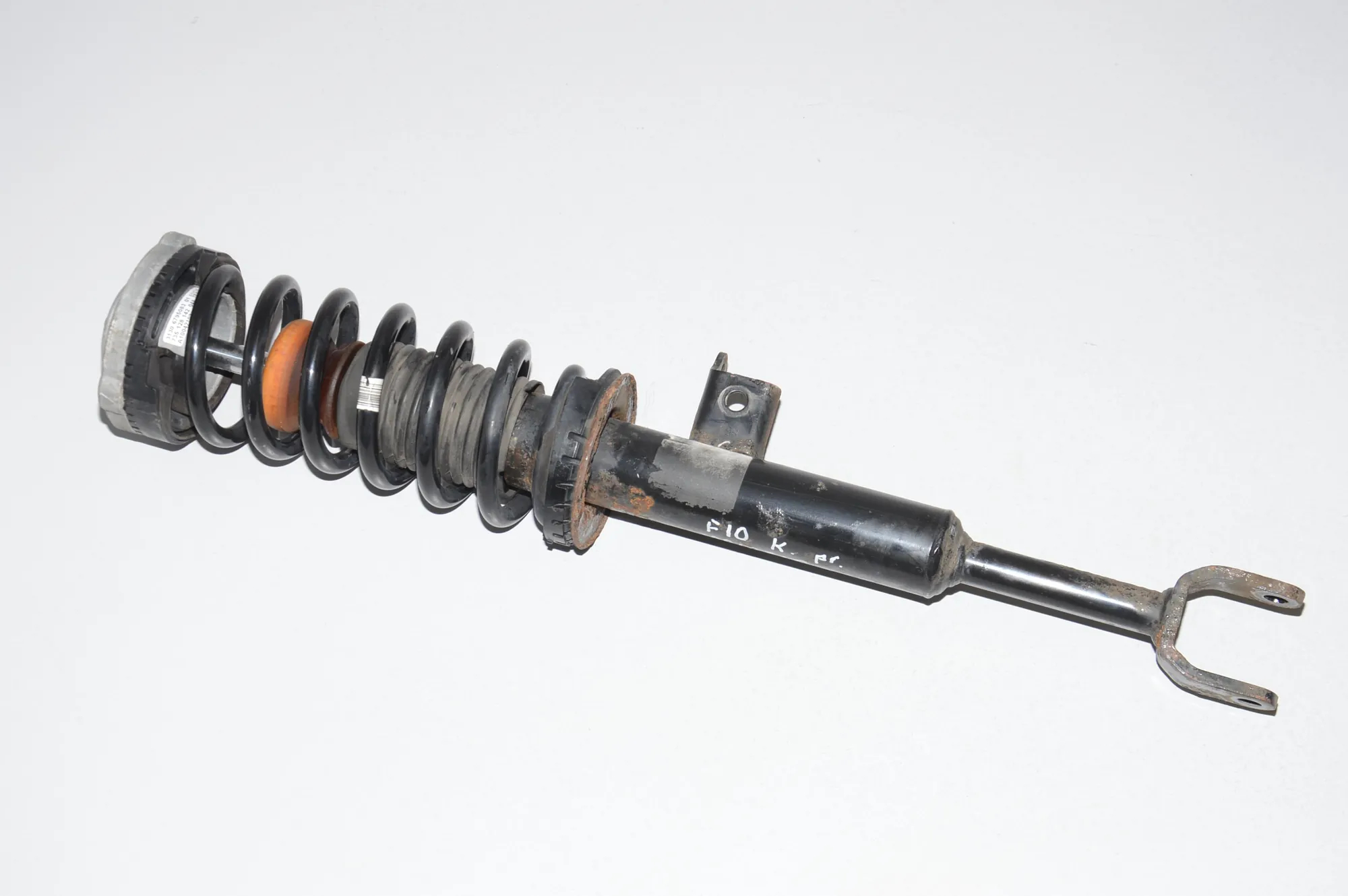 Front Left Shock Absorber – OEM 31306795083 · BMW 5 (F10) 525 d 2010