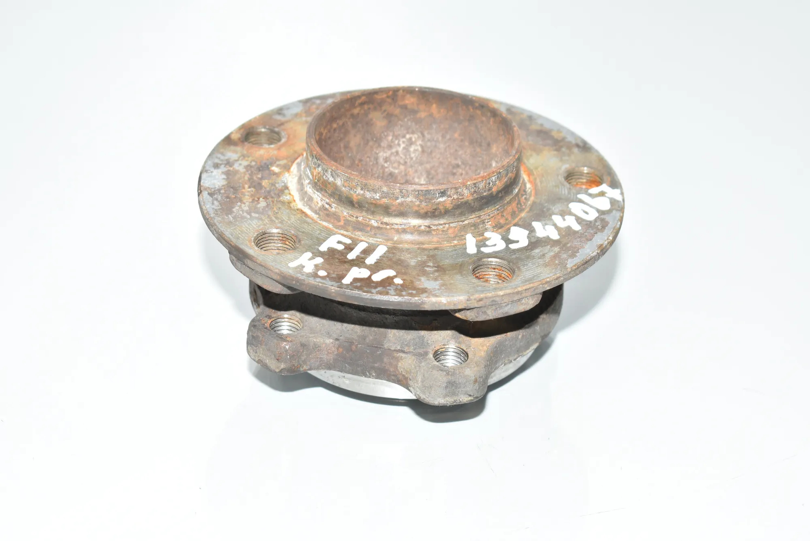 Front Left Wheel Bearing – OEM 31206872888 · BMW 5 Touring (F11) 520 d 2010 – 2