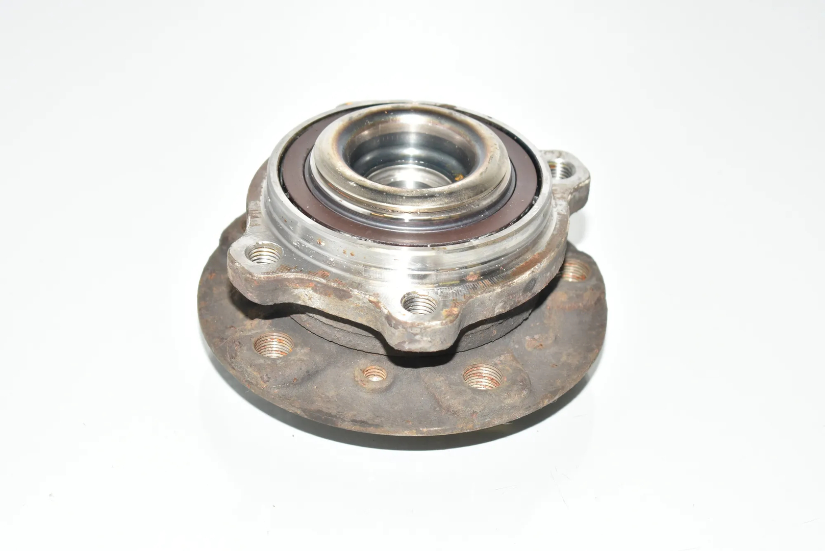 Front Right Wheel Bearing – OEM 31206872888 · BMW 5 Touring (F11) 520 d 2010 – 4