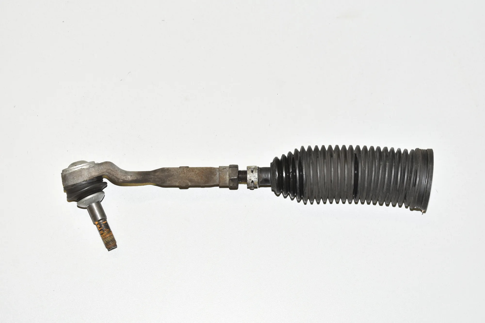 Right Side Steering Tie Rod – OEM 32106784719 · BMW 5 Touring (F11) 520 d 2010 – 3