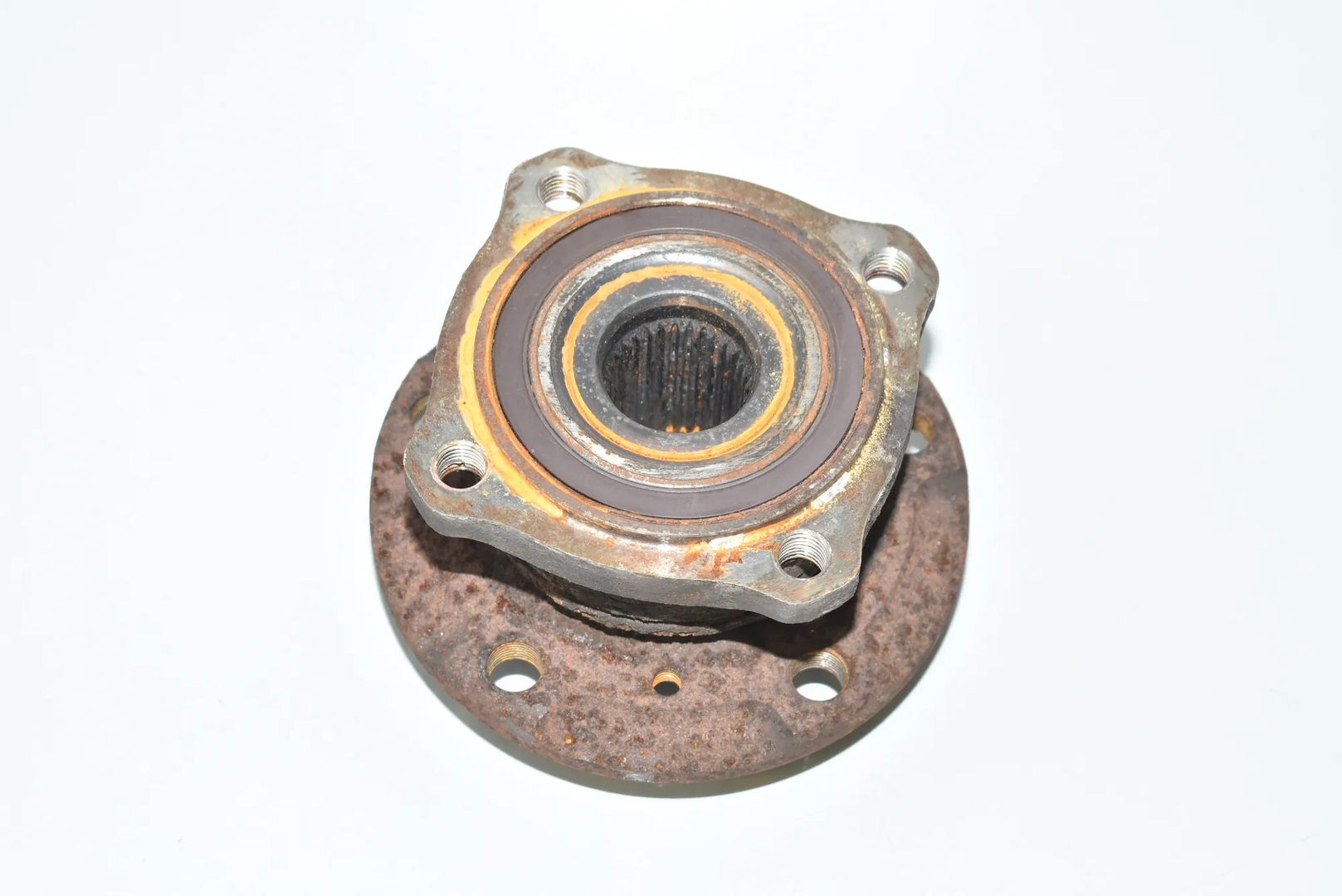 Rear Left Wheel Bearing – OEM 33406850159 · BMW 5 (F10) 530 d 2014 – 3