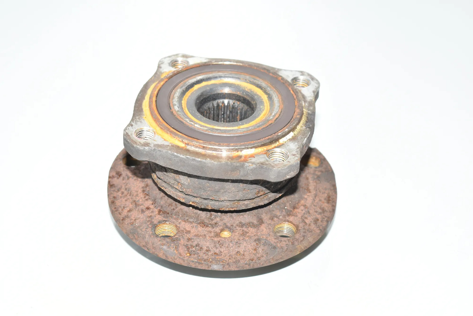 Rear Left Wheel Bearing – OEM 33406850159 · BMW 5 (F10) 530 d 2014 – 4