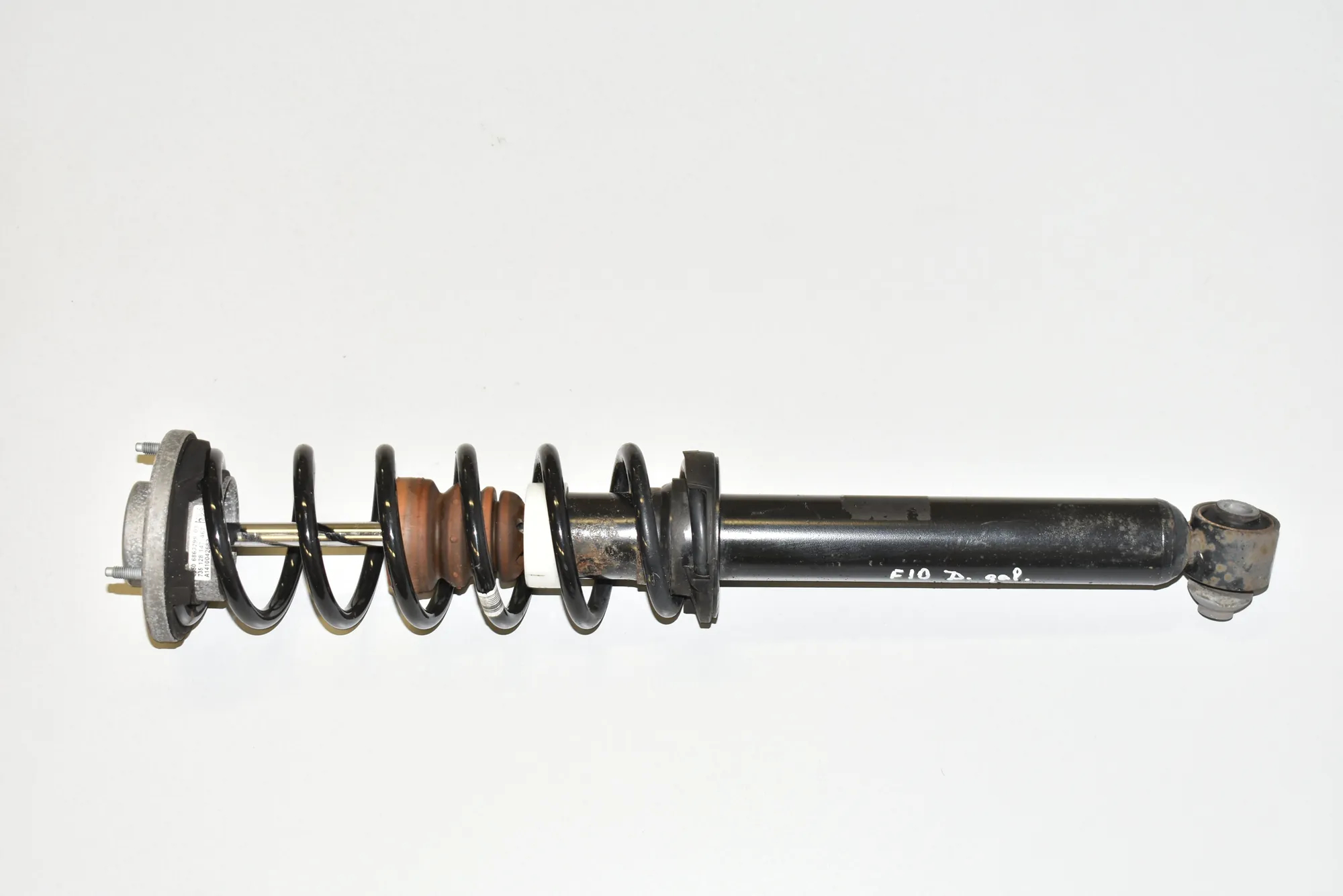 Rear Right Shock Absorber – OEM 6863299 · BMW 5 (F10) 530 d 2014