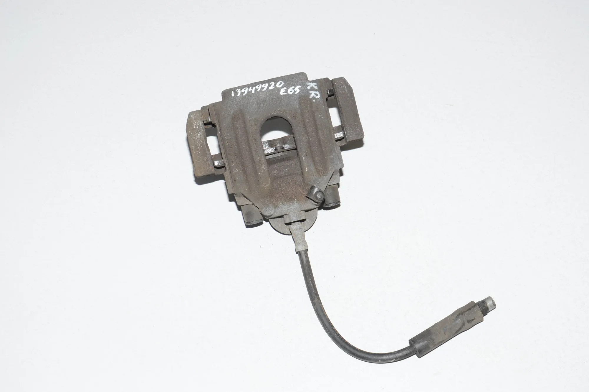 Rear Left Brake Caliper – OEM 34216753679 · BMW 7 (E65, E66, E67) 730 Ld 2005 – 4