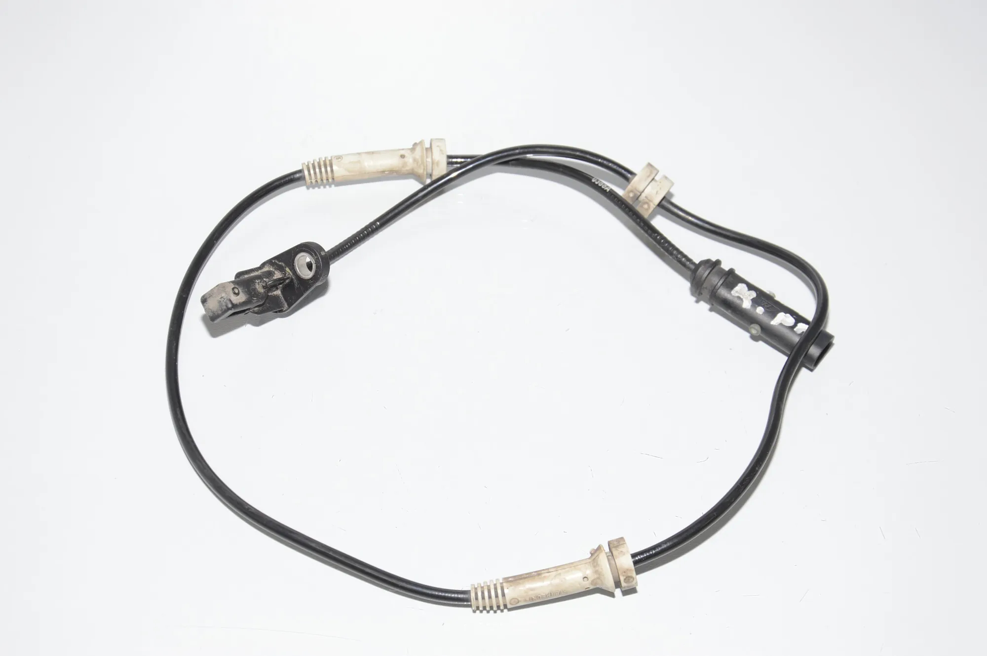 Front Left ABS Sensor – OEM 6874877 · BMW 6 Gran Turismo (G32) (2017 - -) 640 i 2018