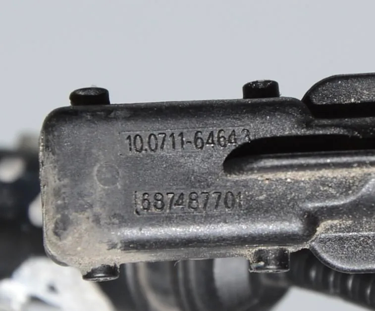 Front Left ABS Sensor – OEM 6874877 · BMW 6 Gran Turismo (G32) (2017 - -) 640 i 2018 – 6