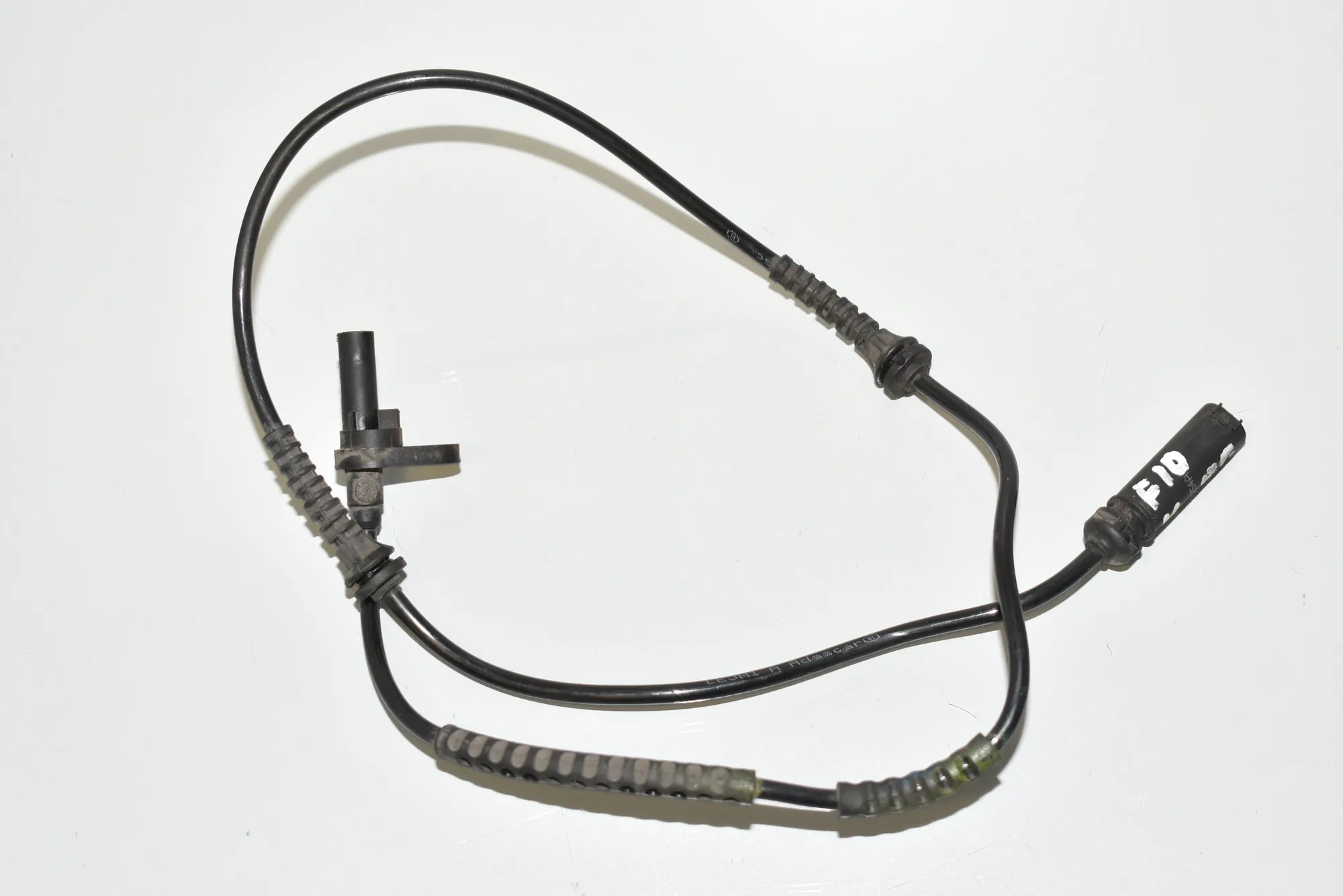 Front Left ABS Sensor – OEM 6853859 · BMW 5 (F10) 530 d 2014 – 2