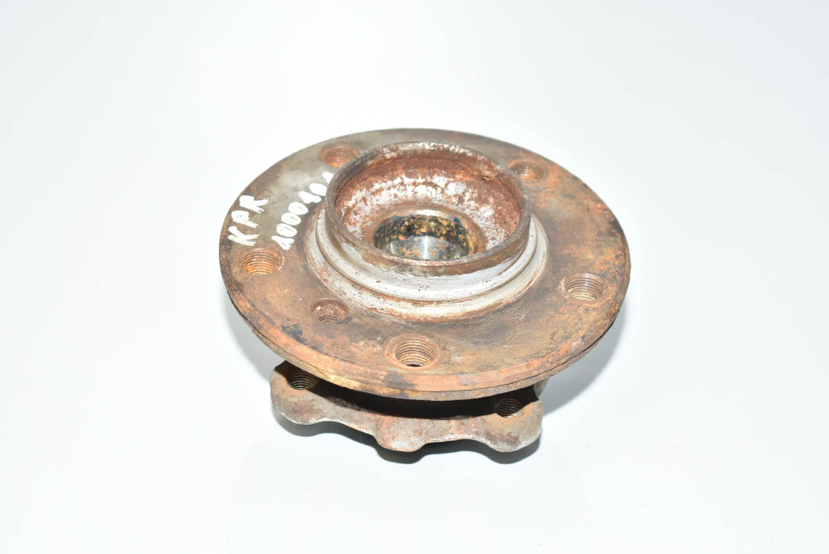 Front Left Wheel Bearing – OEM 31206876844 · BMW 3 Touring (F31) 330 d xDrive 2016 – 2