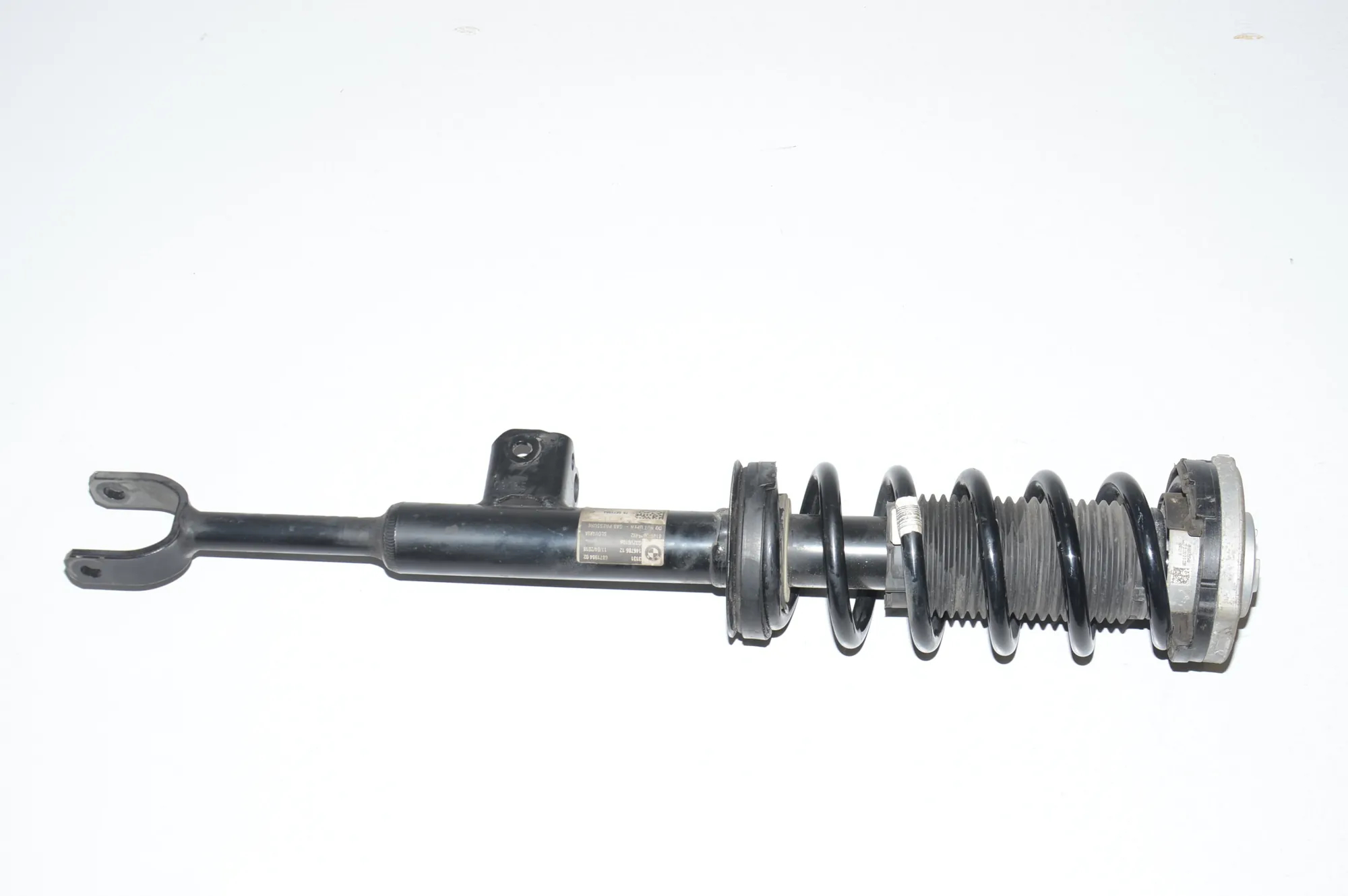 Front Right Shock Absorber – OEM 31316871984 · BMW 6 Gran Turismo (G32) (2017 - -) 640 i 2018