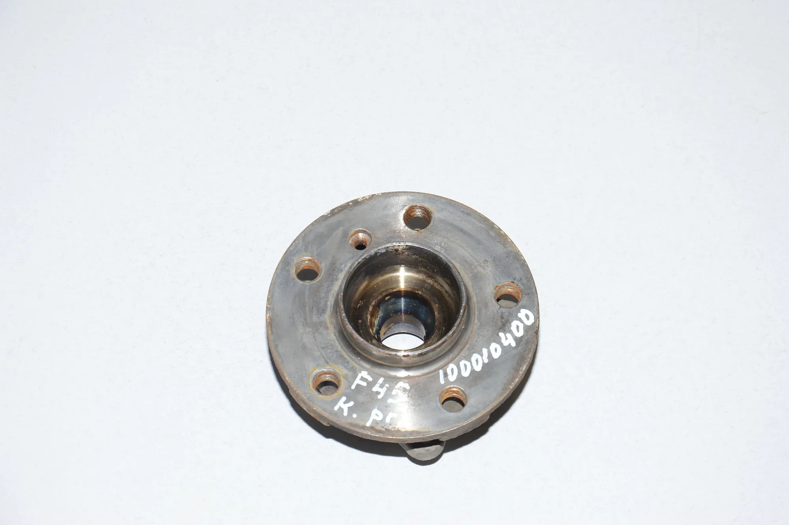 Front Left Wheel Bearing – OEM 6867926 · BMW 2 Active Tourer (F45) 218 d 2017