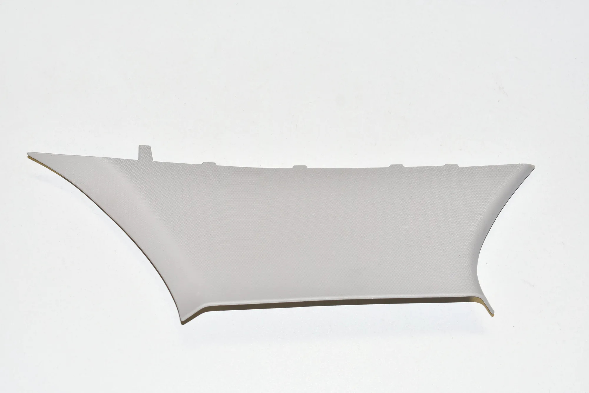 Right Side Pillar Trim – OEM 7221030 · BMW 1 (F20) BMW 1 (F20) 120 d 2015 – 2