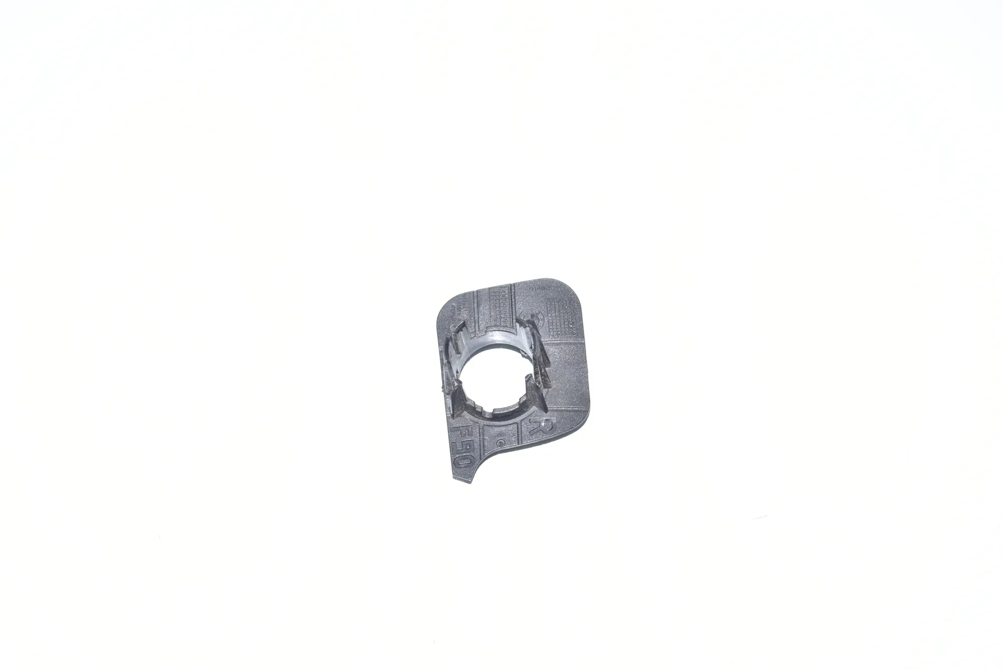 Parking Sensor Holder – OEM 51118065328 · BMW F90 BMW F90 (G30, F90) M5 2019 – 2
