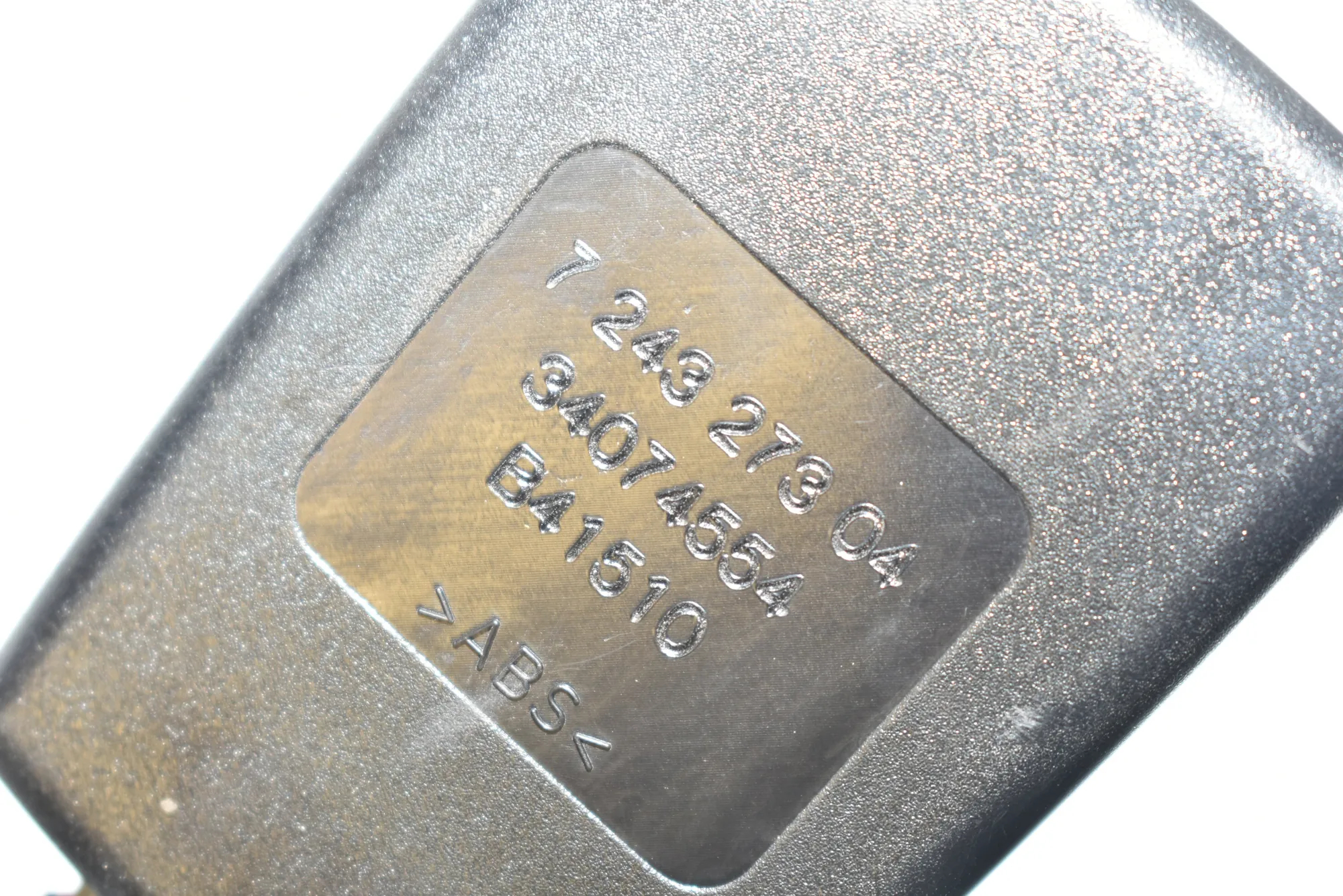 Rear Left Seat Buckle – OEM 7243273 · BMW 5 (F10) 525 d 2010 – 4