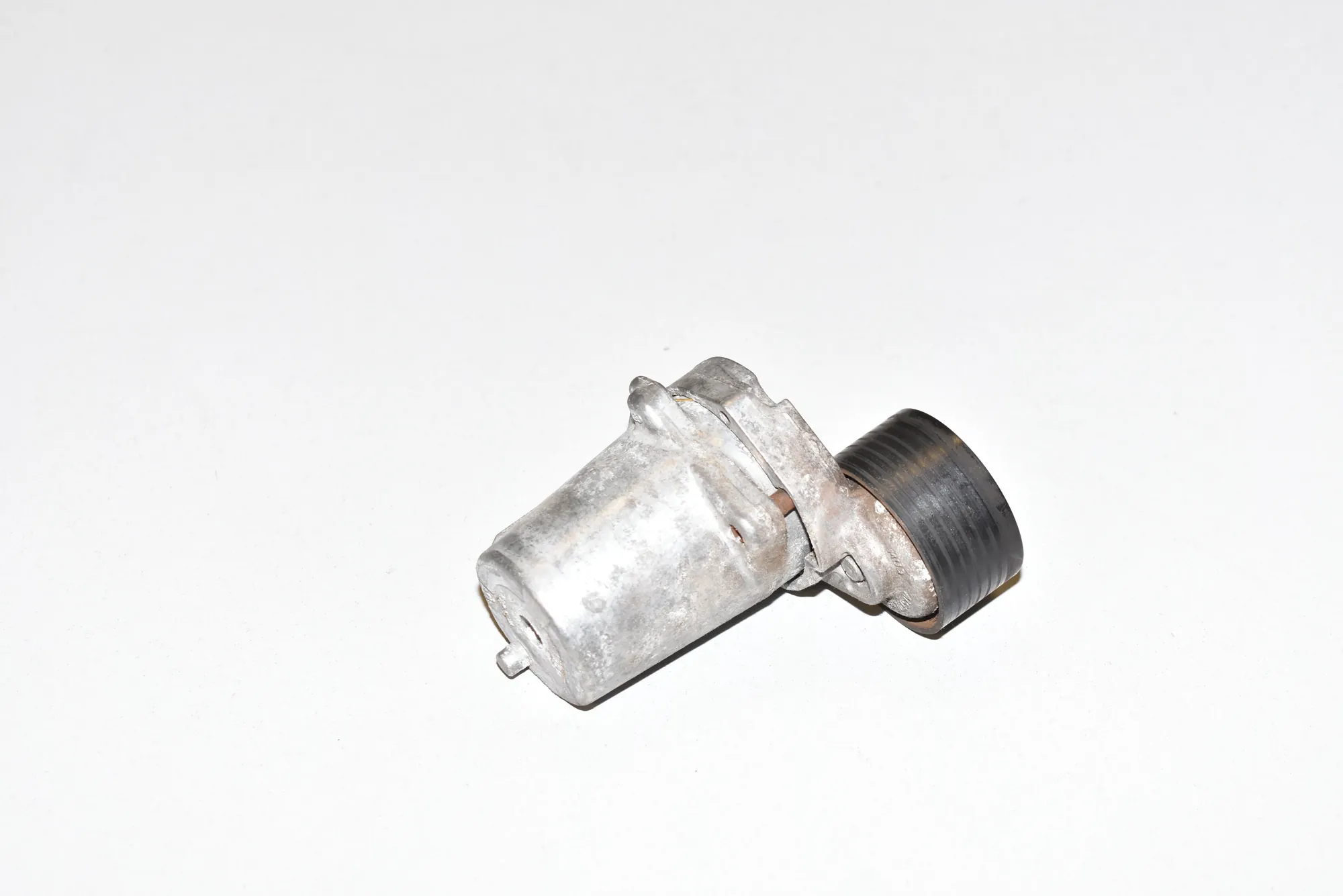 Belt Tensioner – OEM 11287800333 · BMW 5 (F10) 525 d 2010 – 4