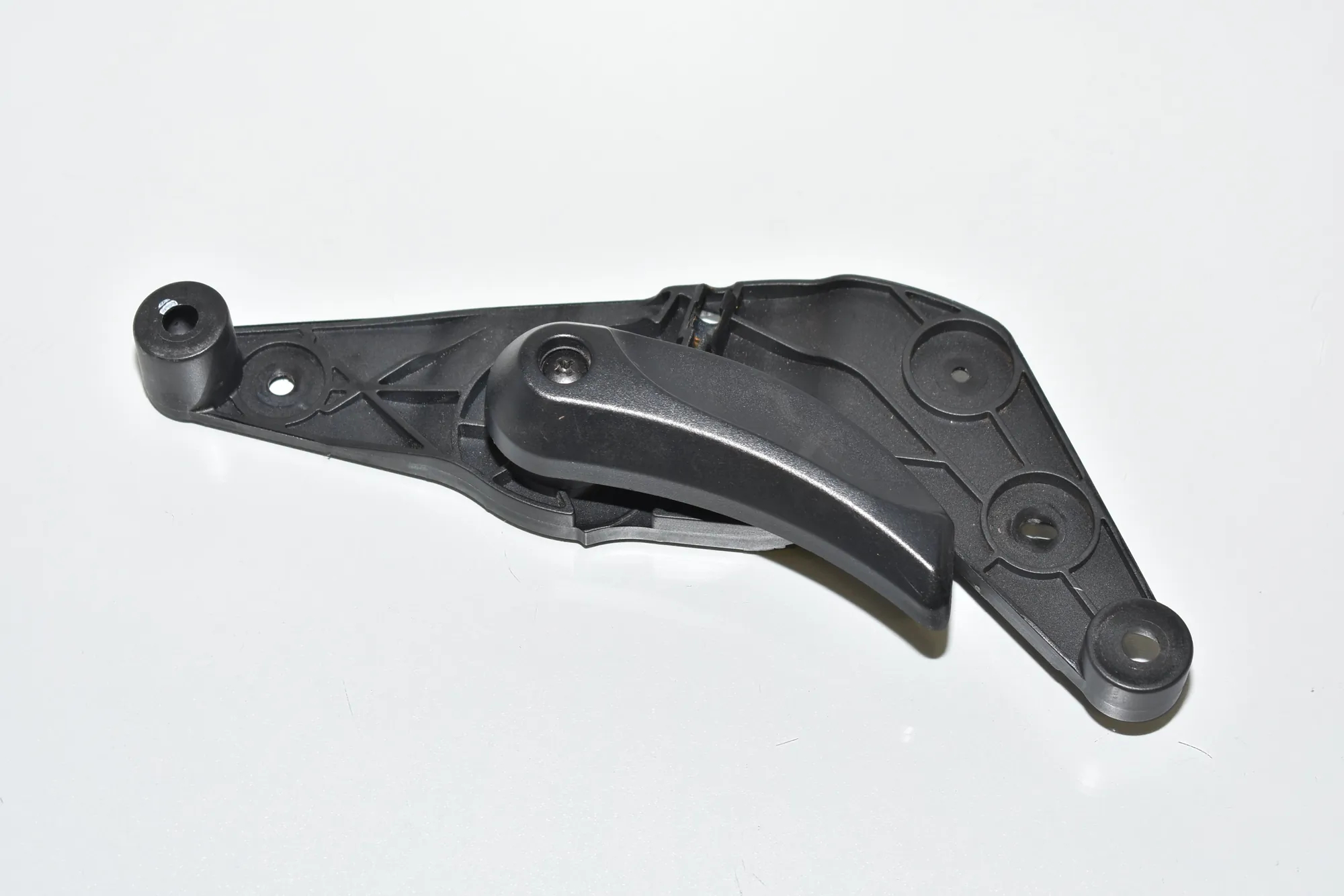 Bonnet Release Handle – OEM 9114002 · BMW 5 (F10) 525 d 2010