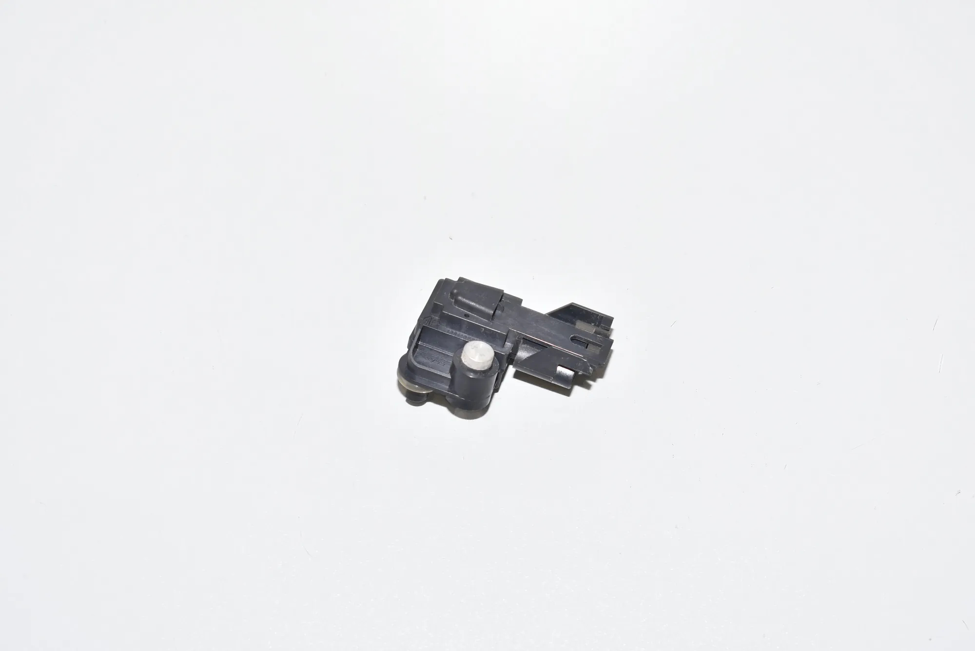 Right Side Impact Sensor – OEM 65779159311 · BMW 5 (F10) 525 d 2010 – 2