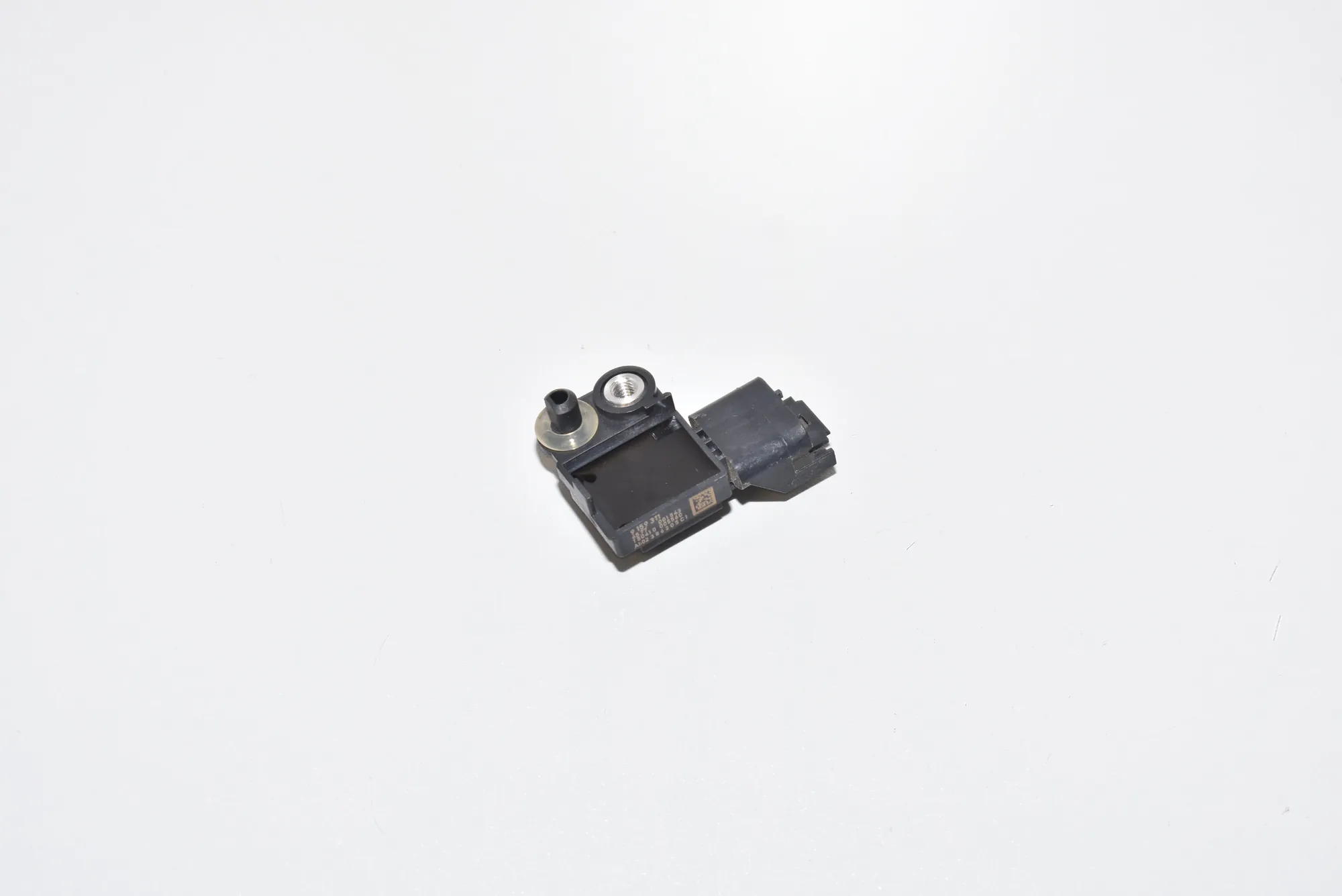 Right Side Impact Sensor – OEM 65779159311 · BMW 5 (F10) 525 d 2010 – 3