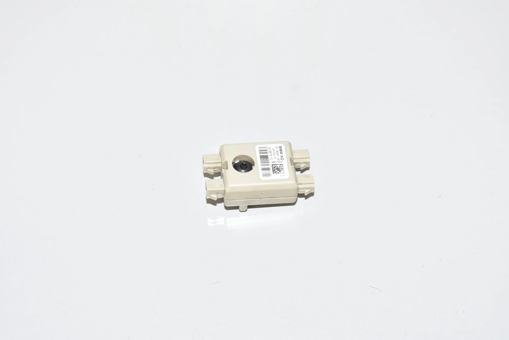 Antenna – OEM 9118261 · BMW 5 (F10) 525 d 2010 – 2