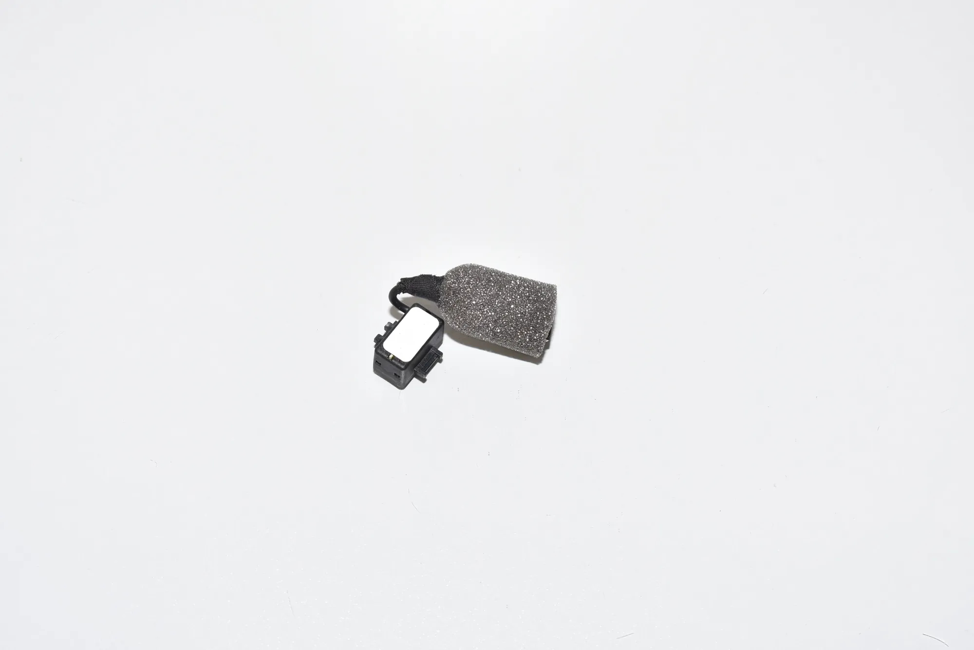 Microphone – OEM 84109181411 · BMW 5 (F10) 525 d 2010 – 4
