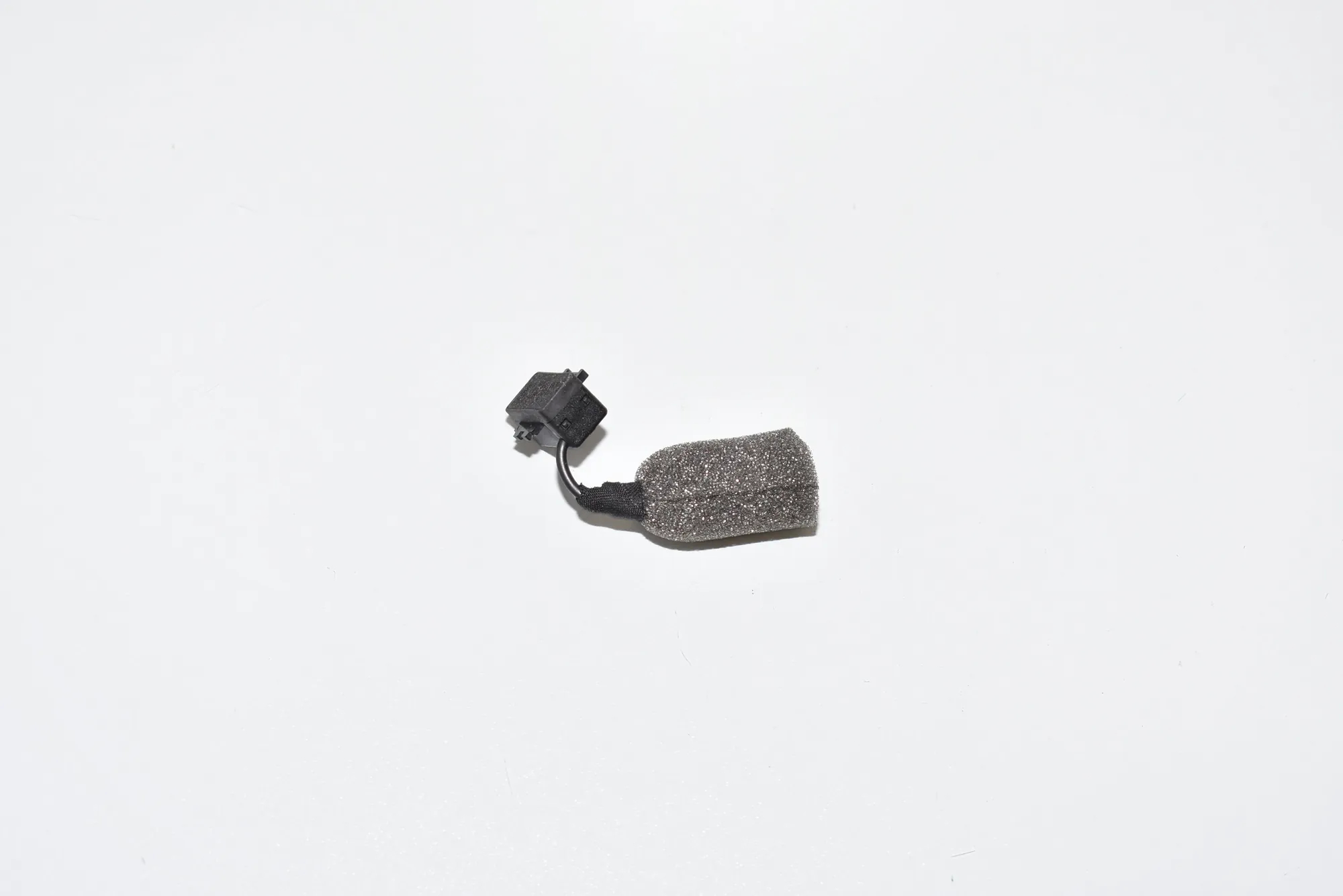 Microphone – OEM 84109181411 · BMW 5 (F10) 525 d 2010 – 3