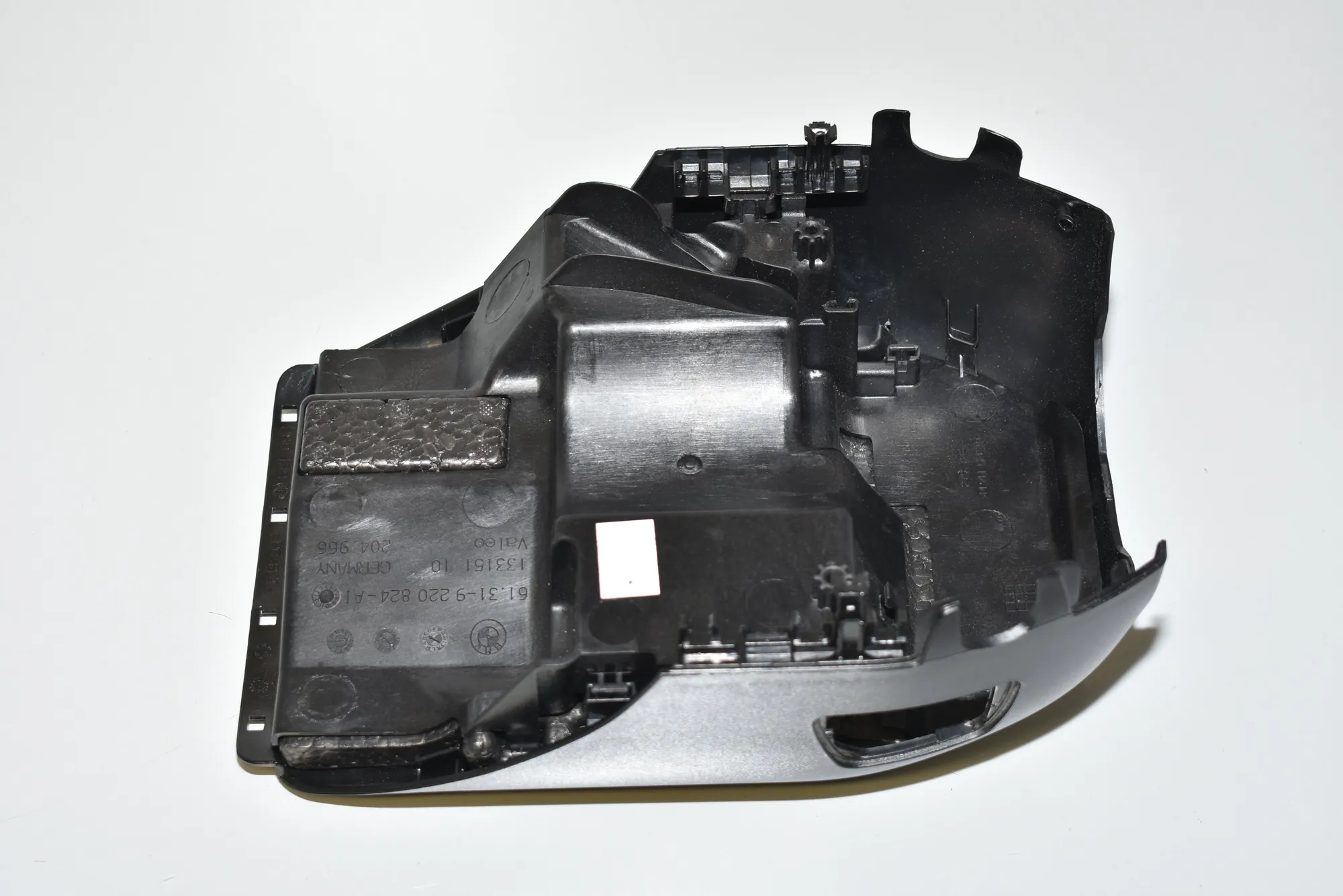 Steering Mechanism Trim – OEM 61319220824 · BMW 5 (F10) 525 d 2010 – 3
