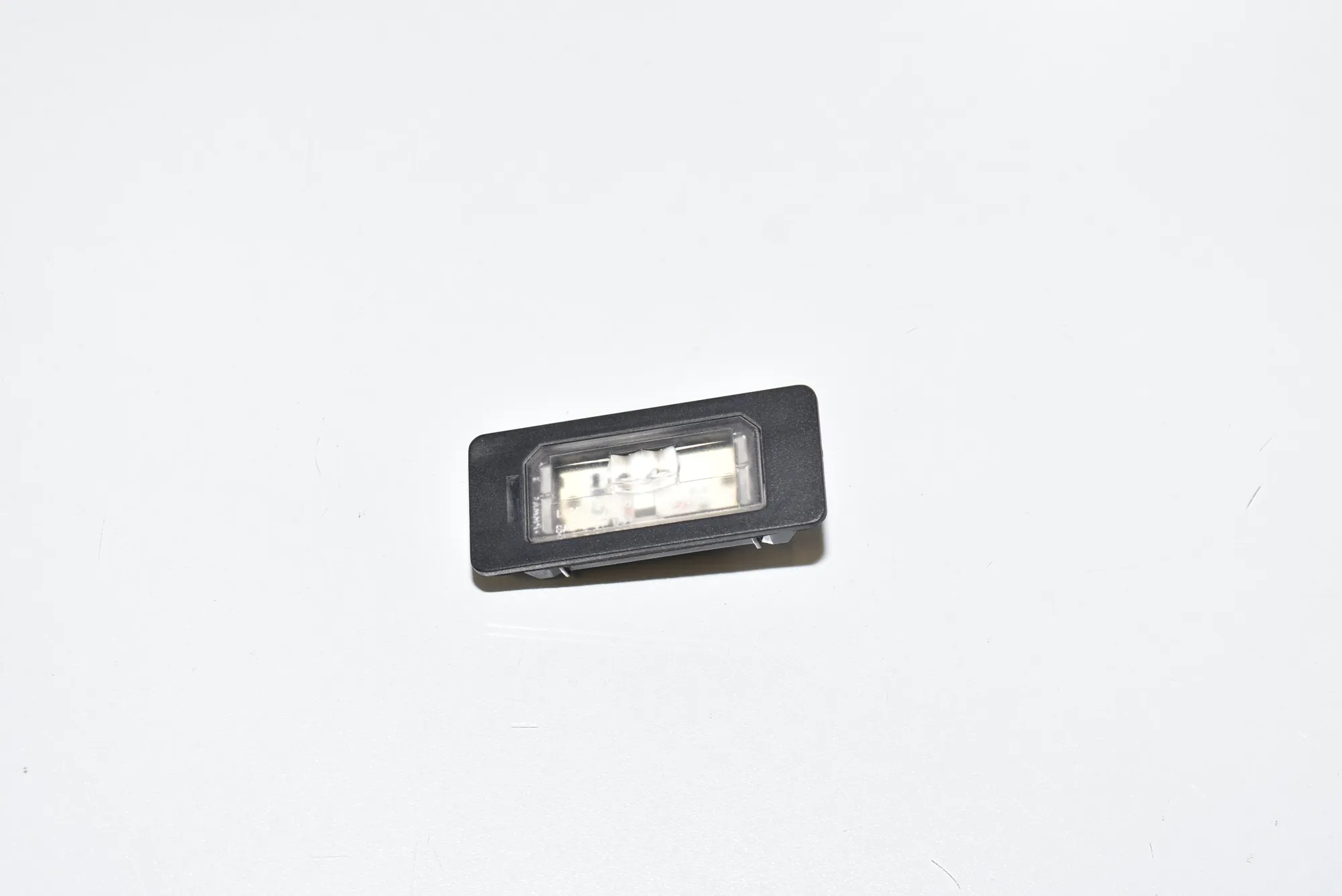 License Plate Lights – OEM 63267193293 · BMW 5 (F10) 525 d 2010 – 2