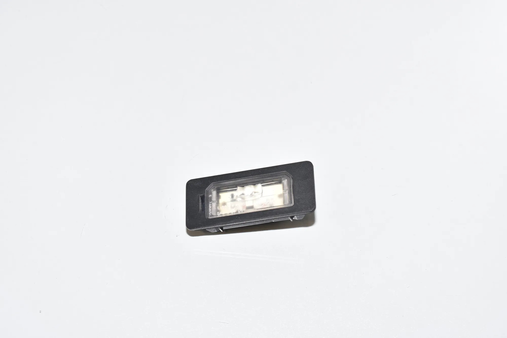 License Plate Lights – OEM 63267193293 · BMW 5 (F10) 525 d 2010