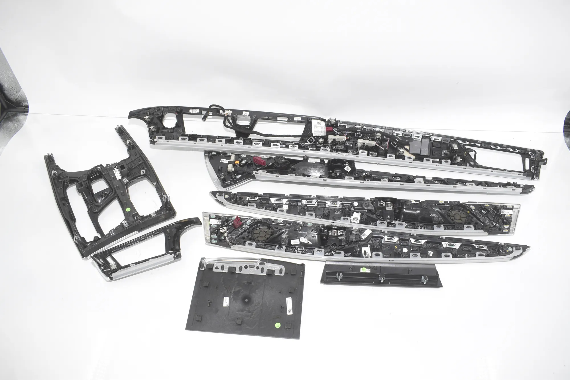 Interior Trim Strips Kit – OEM 9391281 · BMW 6 Gran Turismo (G32) (2017 - -) 640 i 2018 – 10