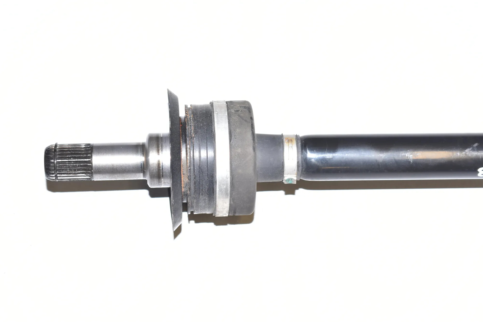 Rear Left Driveshaft – OEM 8639457 · BMW 6 Gran Turismo (G32) (2017 - -) 640 i 2018 – 2