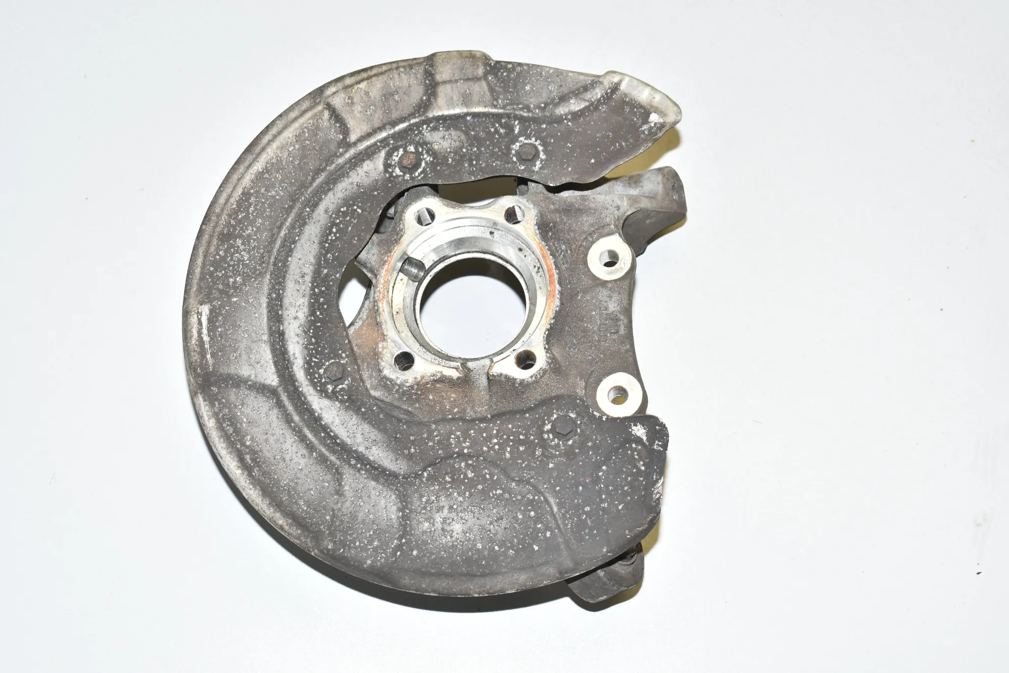 Rear Right Wheel Hub – OEM 6867270 · BMW 6 Gran Turismo (G32) (2017 - -) 640 i 2018 – 2