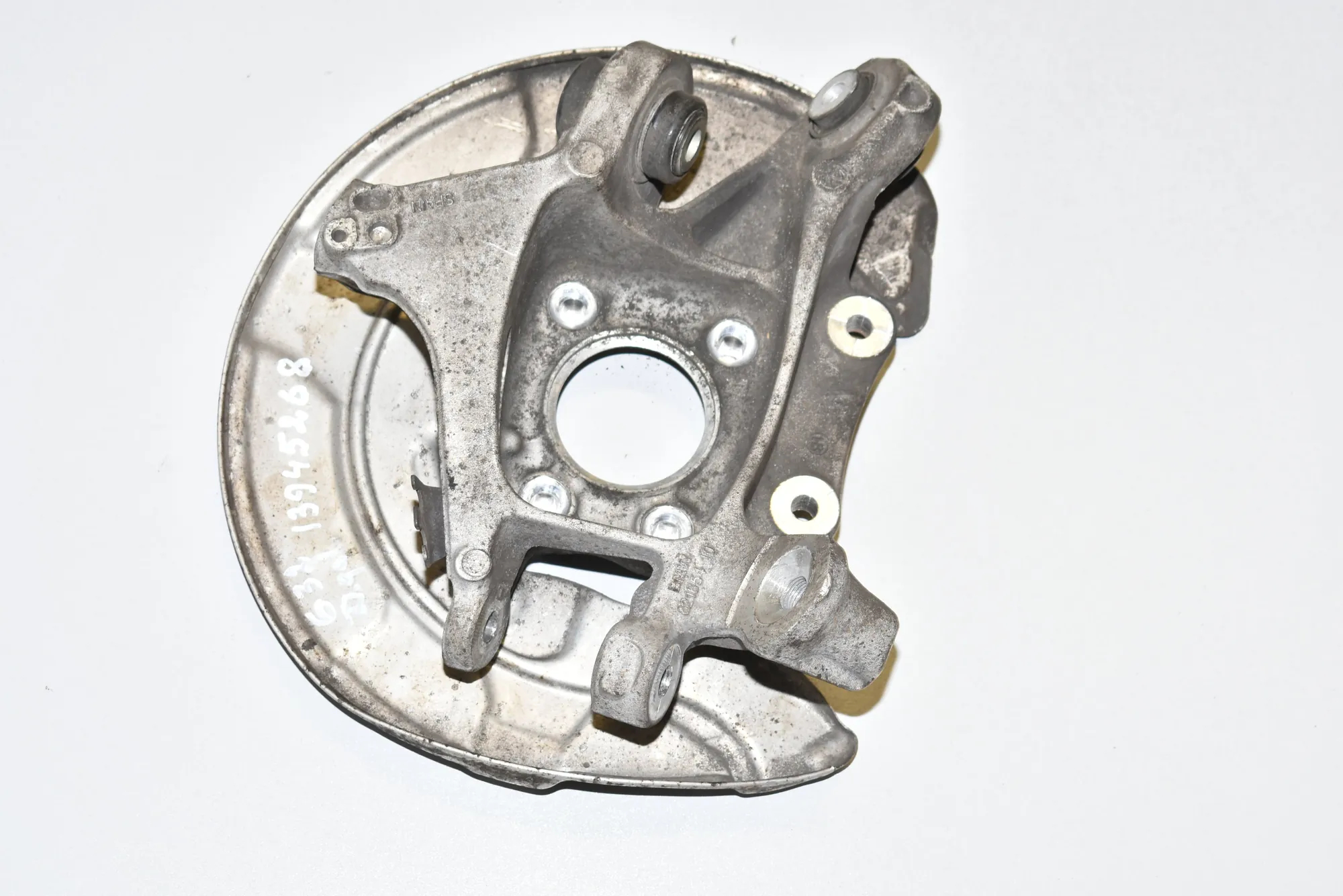Rear Right Wheel Hub – OEM 6867270 · BMW 6 Gran Turismo (G32) (2017 - -) 640 i 2018 – 3