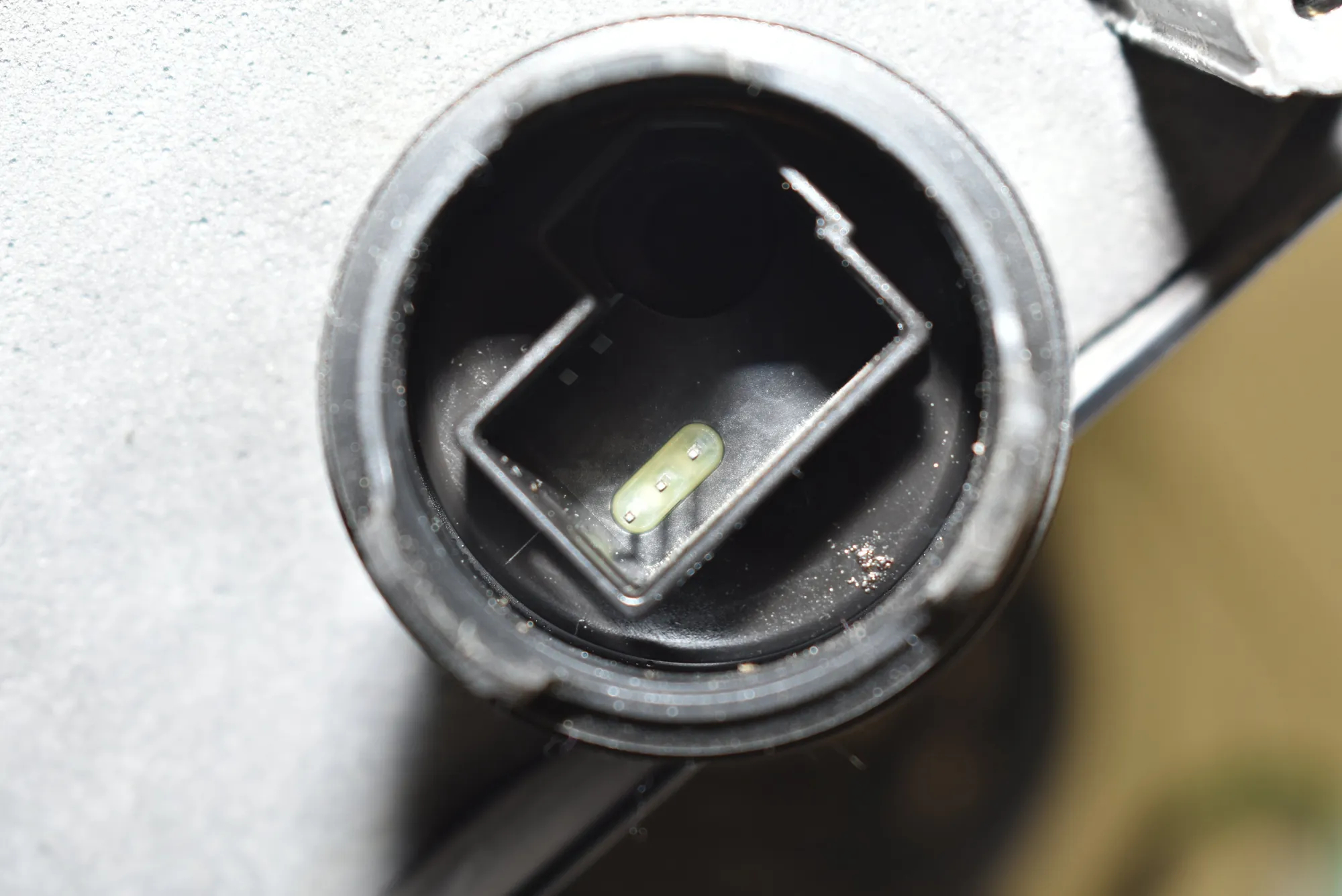 Blind Spot Control Module – OEM 9219934 · BMW 5 Gran Turismo (F07) 530 d 2010 – 9
