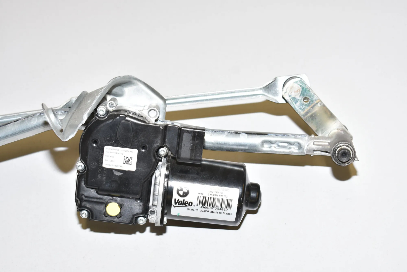 Front Windshield Wiper Mechanism – OEM 41007436191 · BMW 6 Gran Turismo (G32) (2017 - -) 640 i 2018 – 2