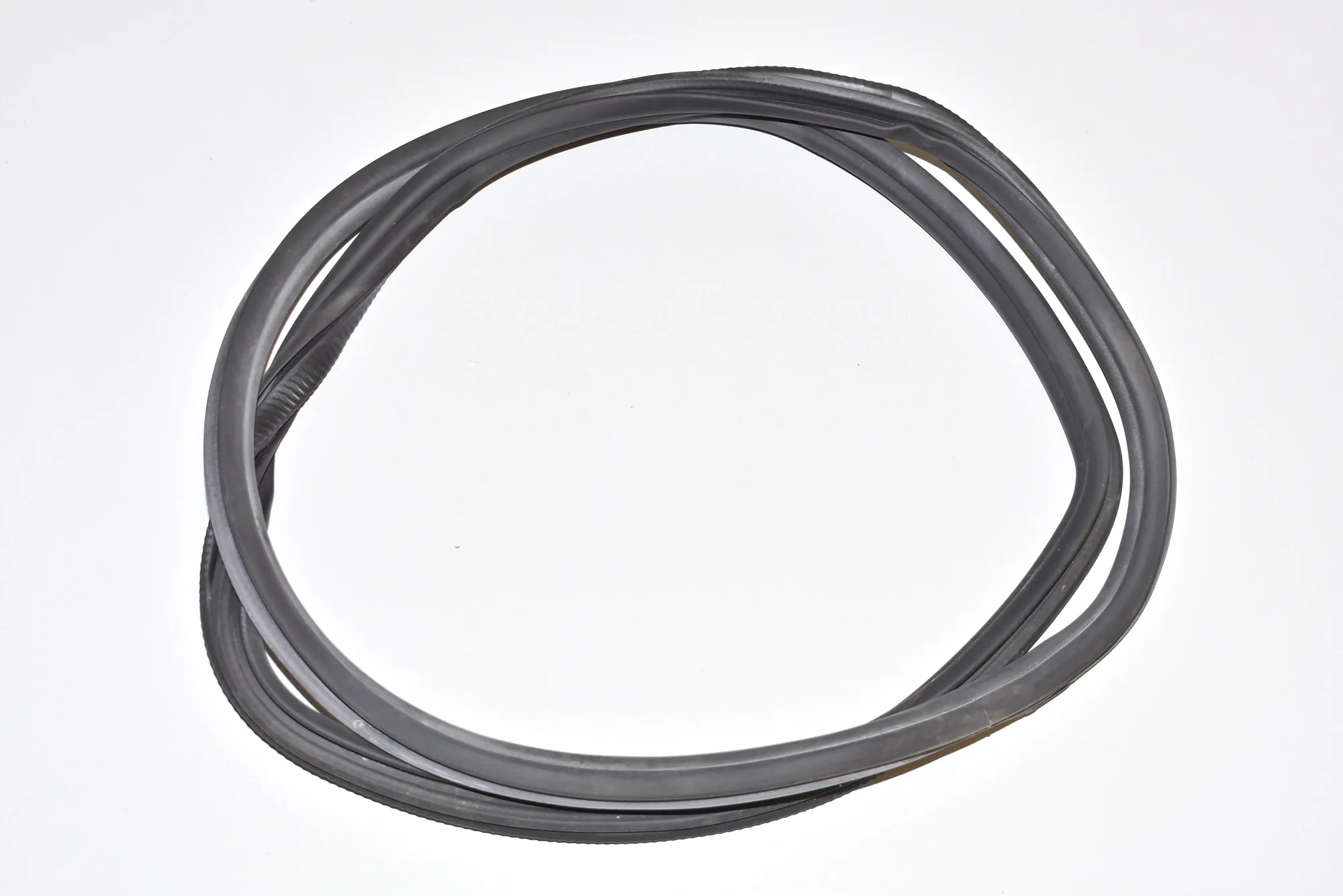 Rear Right Door Seal Rubber – OEM 7392338 · BMW 6 Gran Turismo (G32) (2017 - -) 640 i 2018