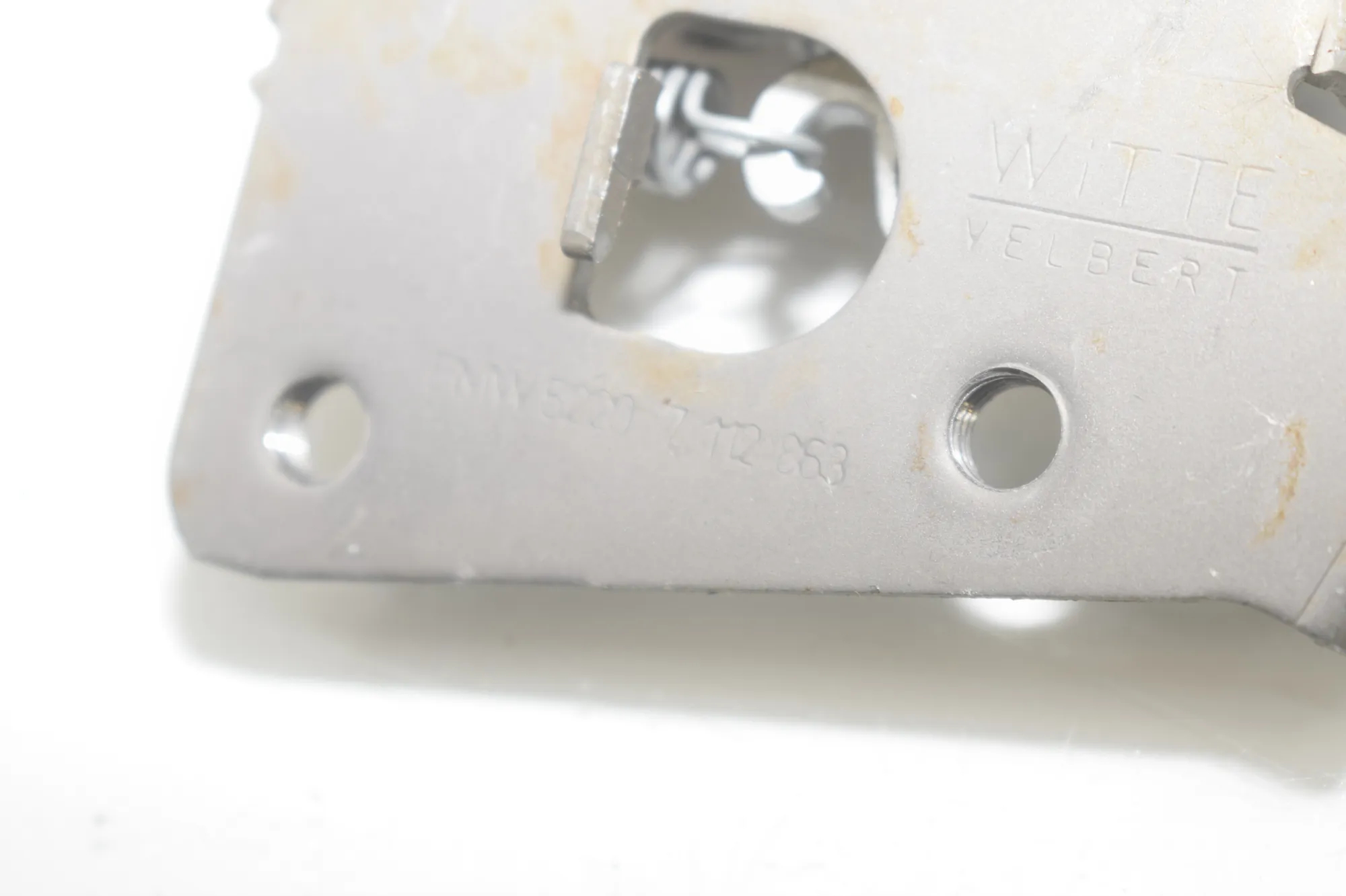 Rear Seat Backrest Lock – OEM 7112863 · BMW 4 Coupe (F32, F82) 430 d xDrive 2014 – 4