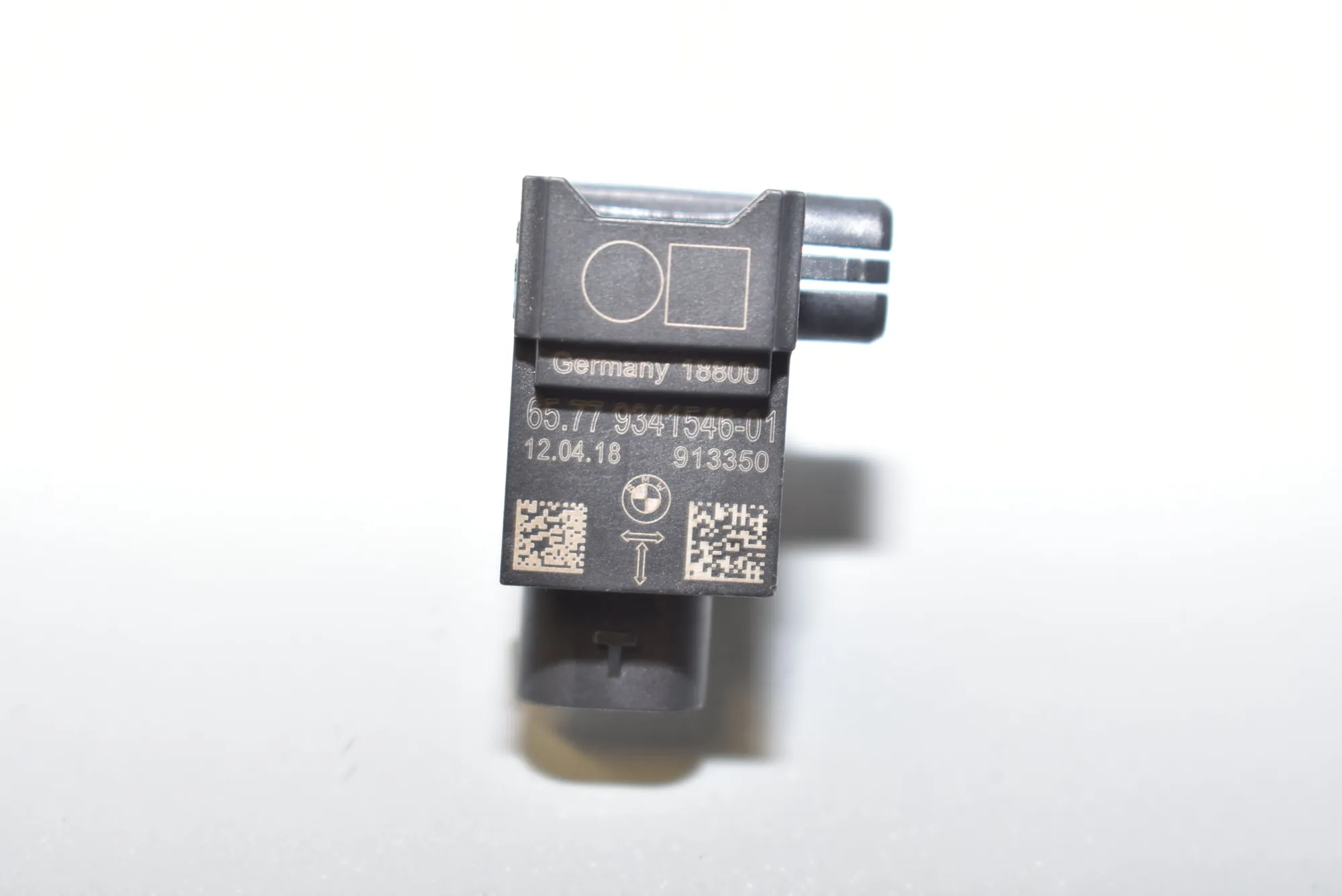 Front Right Impact Sensor – OEM 65779341546 · BMW 6 Gran Turismo (G32) (2017 - -) 640 i 2018 – 4