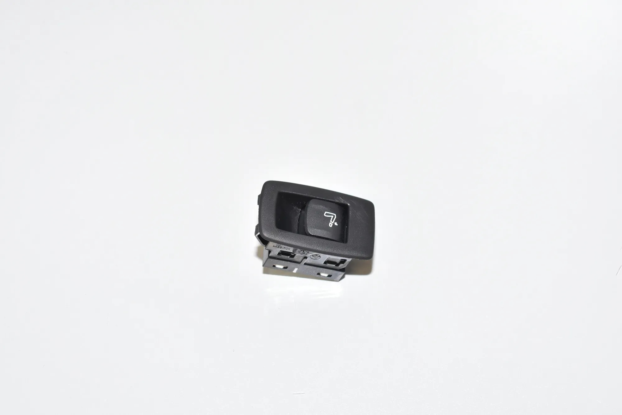 Switches – OEM 9393349 · BMW 6 Gran Turismo (G32) (2017 - -) 640 i 2018