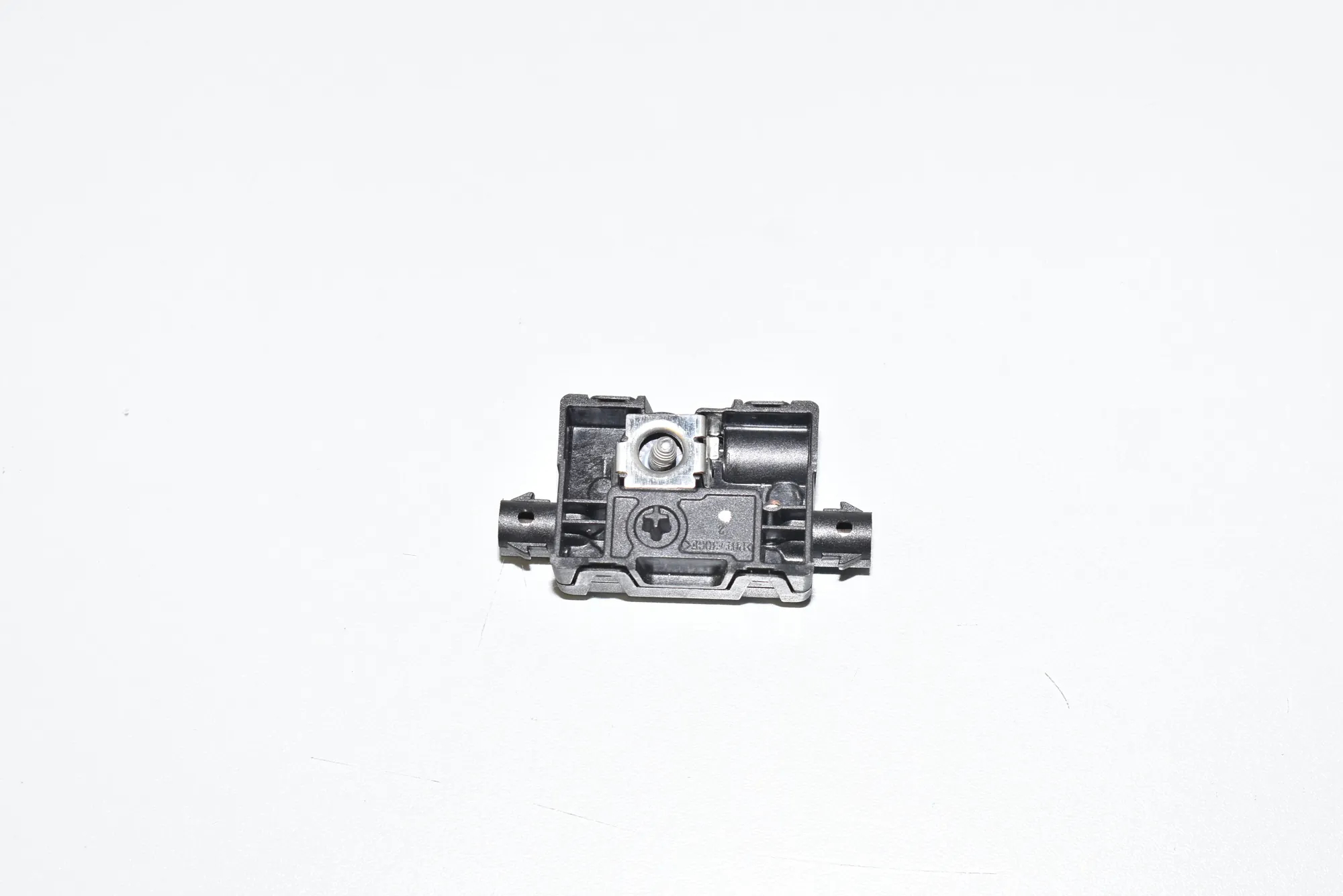 Antenna Amplifier – OEM 9389560 · BMW 6 Gran Turismo (G32) (2017 - -) 640 i 2018 – 3