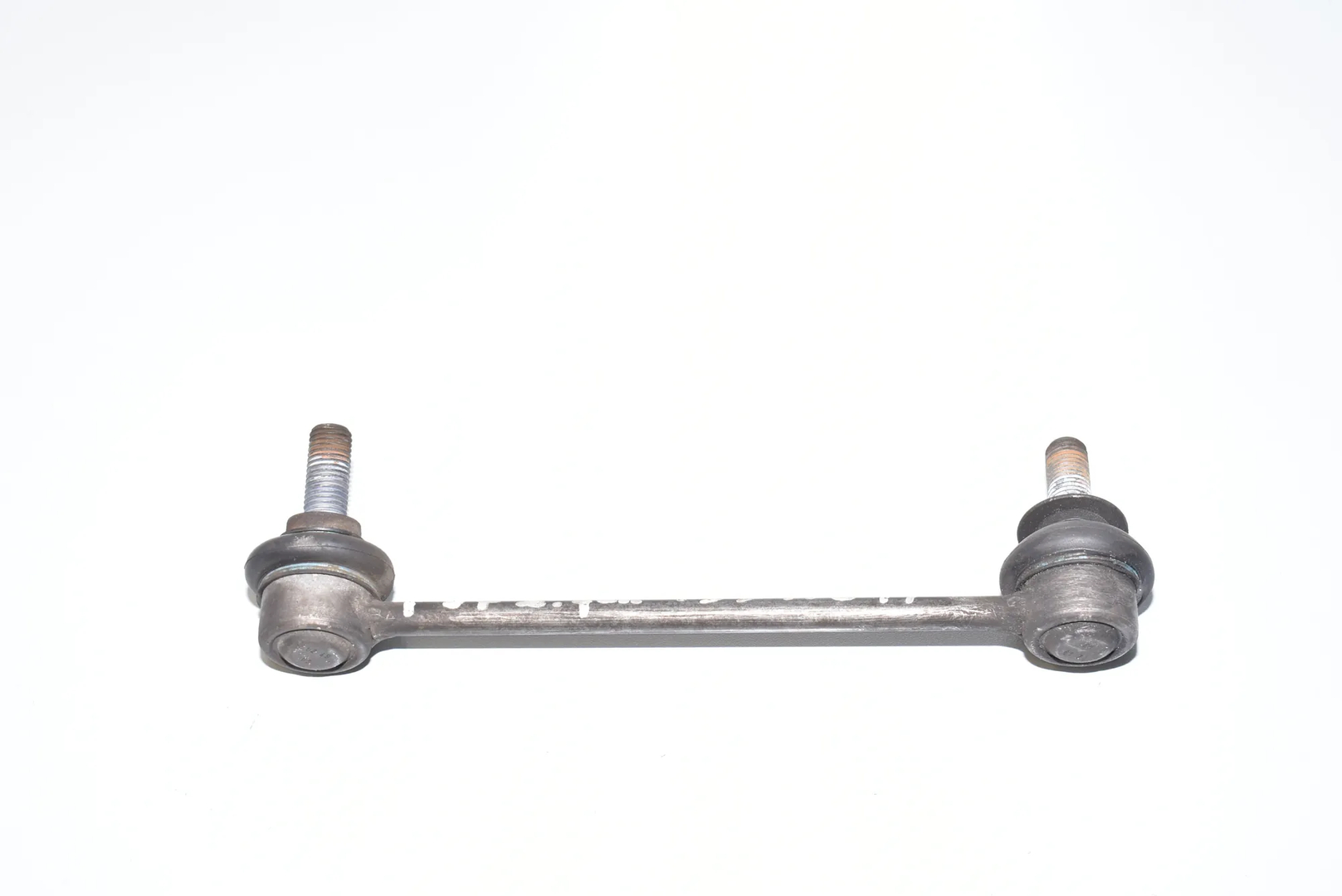 Rear Right Stabilizer Link – OEM 33556786429 · BMW 5 Gran Turismo (F07) 530 d 2010 – 2