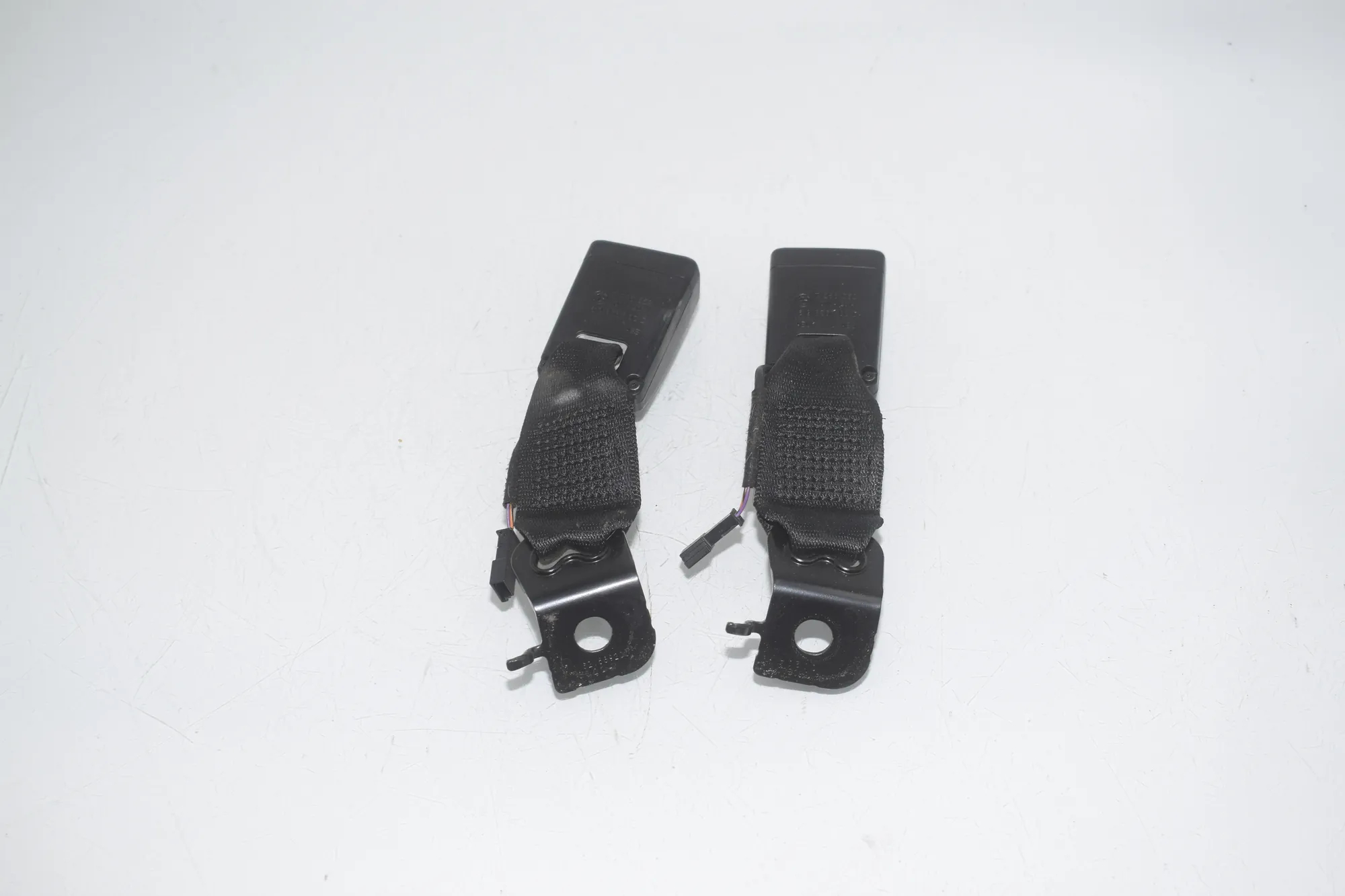 Rear Left Seat Buckle – OEM 7266352 · BMW 4 Coupe (F32, F82) 430 d xDrive 2014