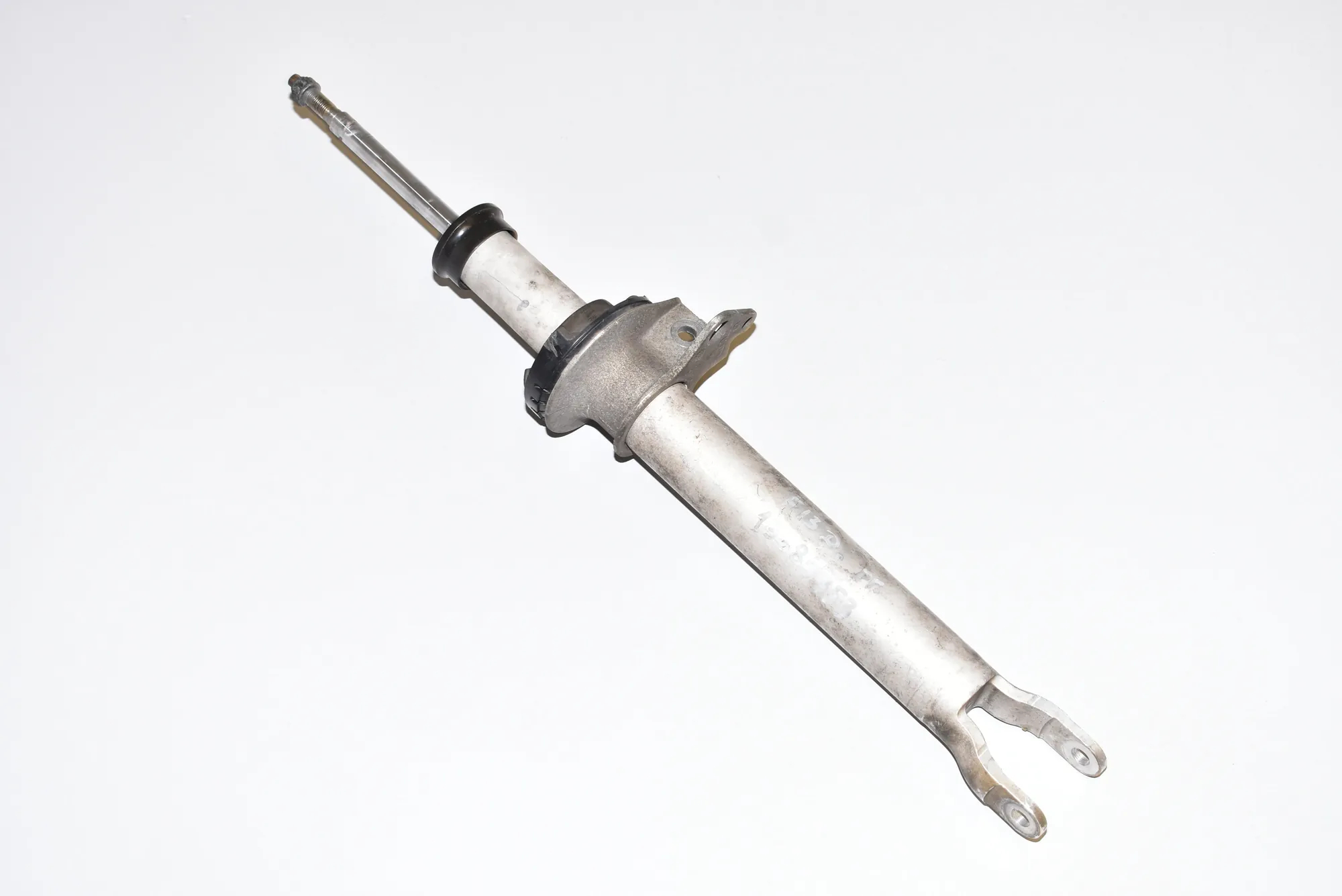 Front Right Shock Absorber – OEM 31312284668 · BMW 6 Coupe (F13) M6 2015 – 4