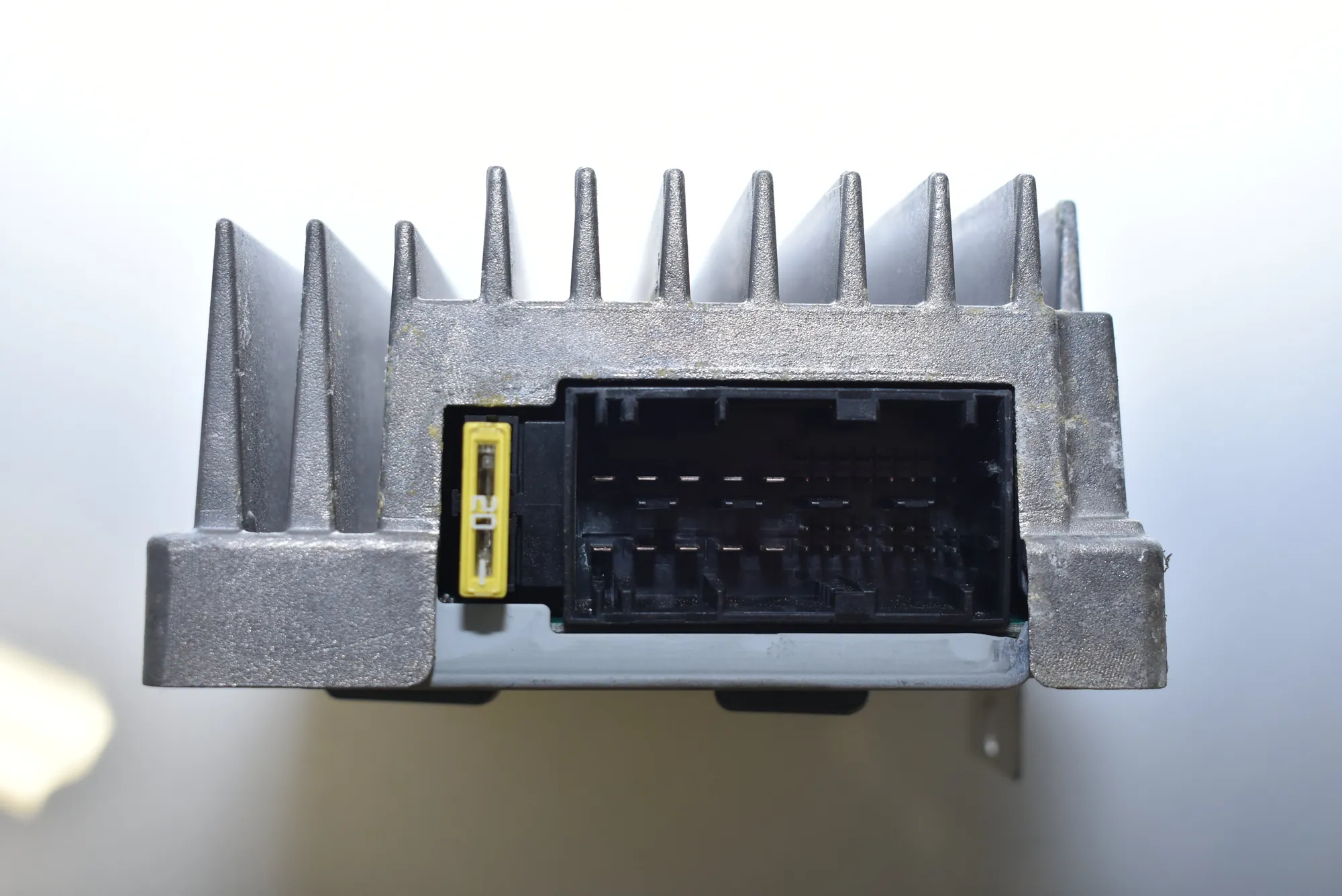 Sound Amplifier – OEM 65129217597 · BMW 5 Gran Turismo (F07) 530 d 2010 – 4
