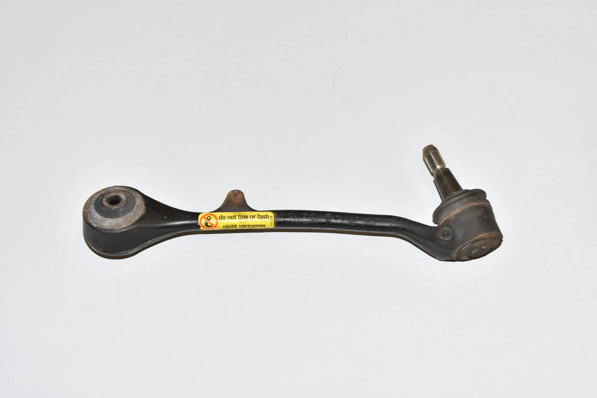 Front Right Lower Control Arm – OEM 31122229522 · BMW X3 (E83) 3.0 i xDrive 2004 – 3
