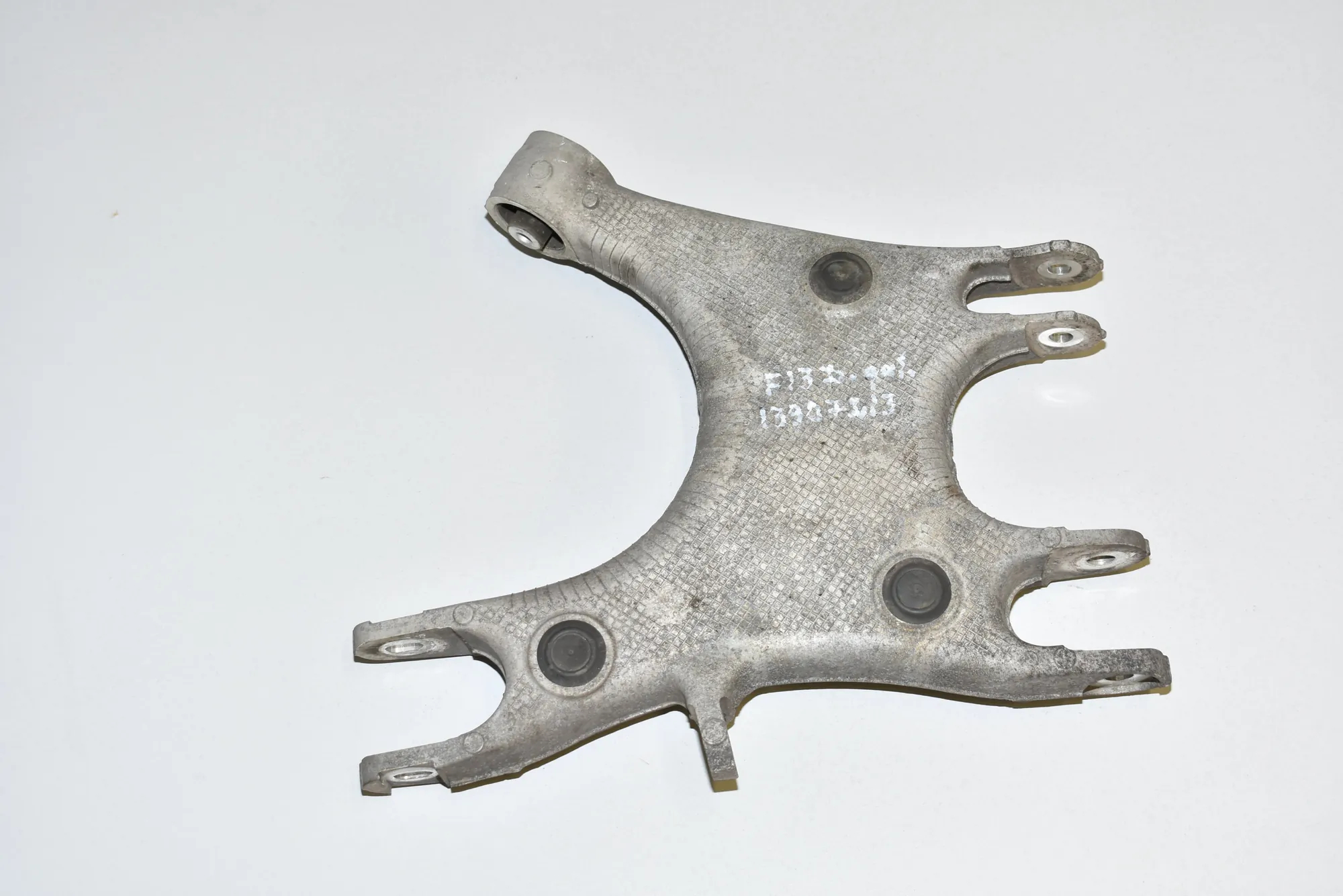 Rear Right Lower Control Arm – OEM 33322284134 · BMW 6 Coupe (F13) M6 2015