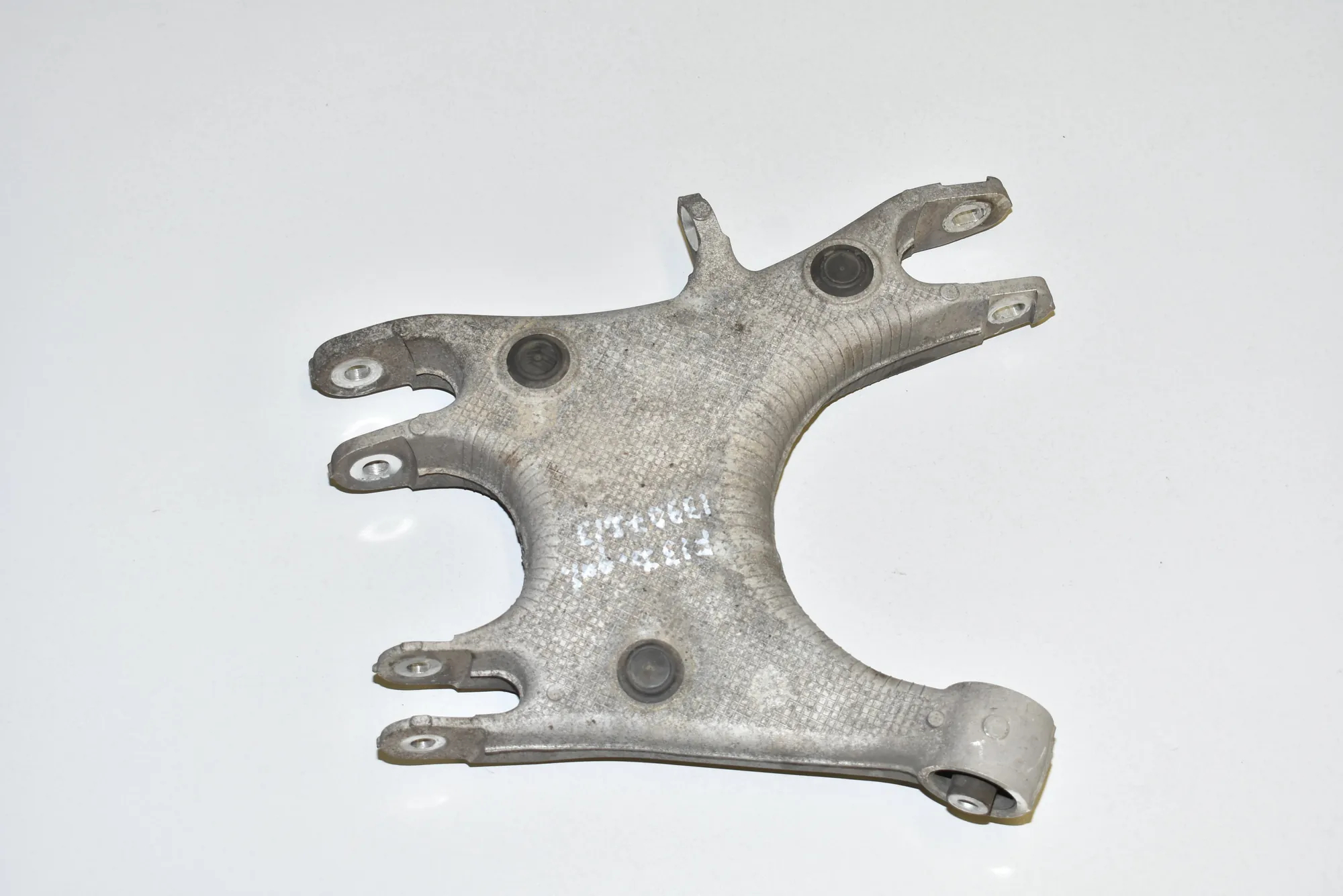 Rear Right Lower Control Arm – OEM 33322284134 · BMW 6 Coupe (F13) M6 2015 – 2