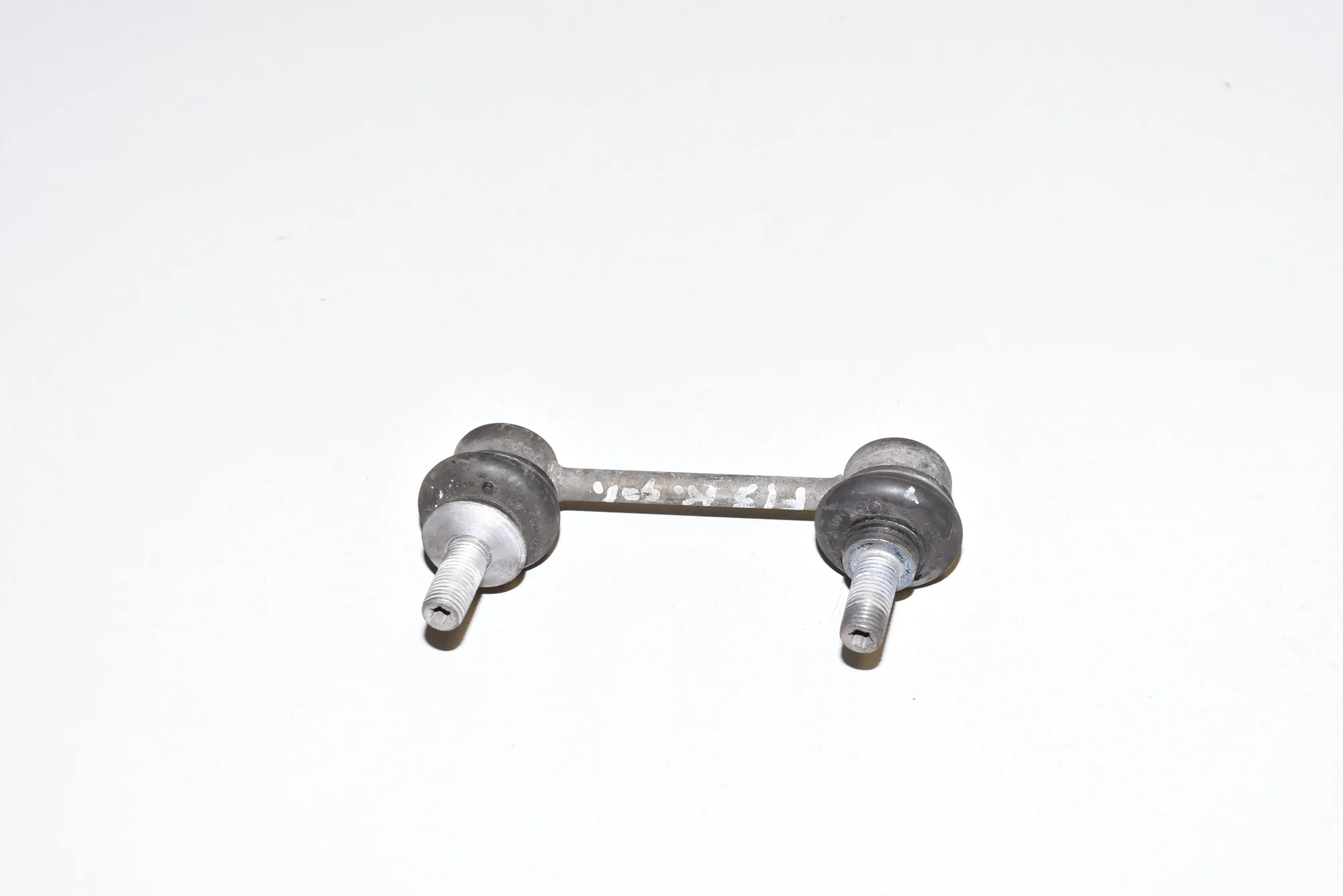 Rear Left Stabilizer Link – OEM 37106775189 · BMW 6 Coupe (F13) M6 2015 – 2