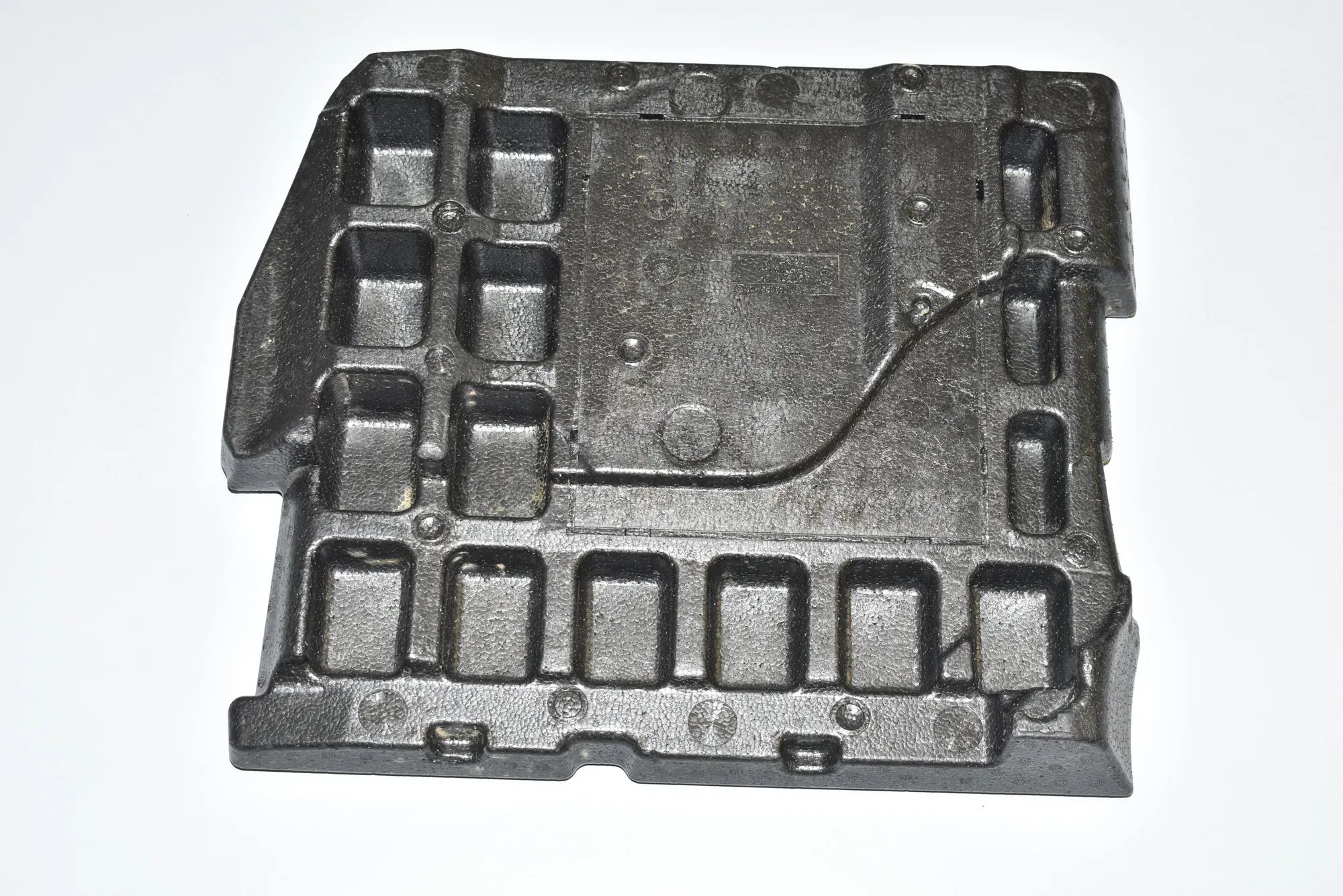 Other Body Parts – OEM 9136931 · BMW 5 Gran Turismo (F07) 530 d 2010