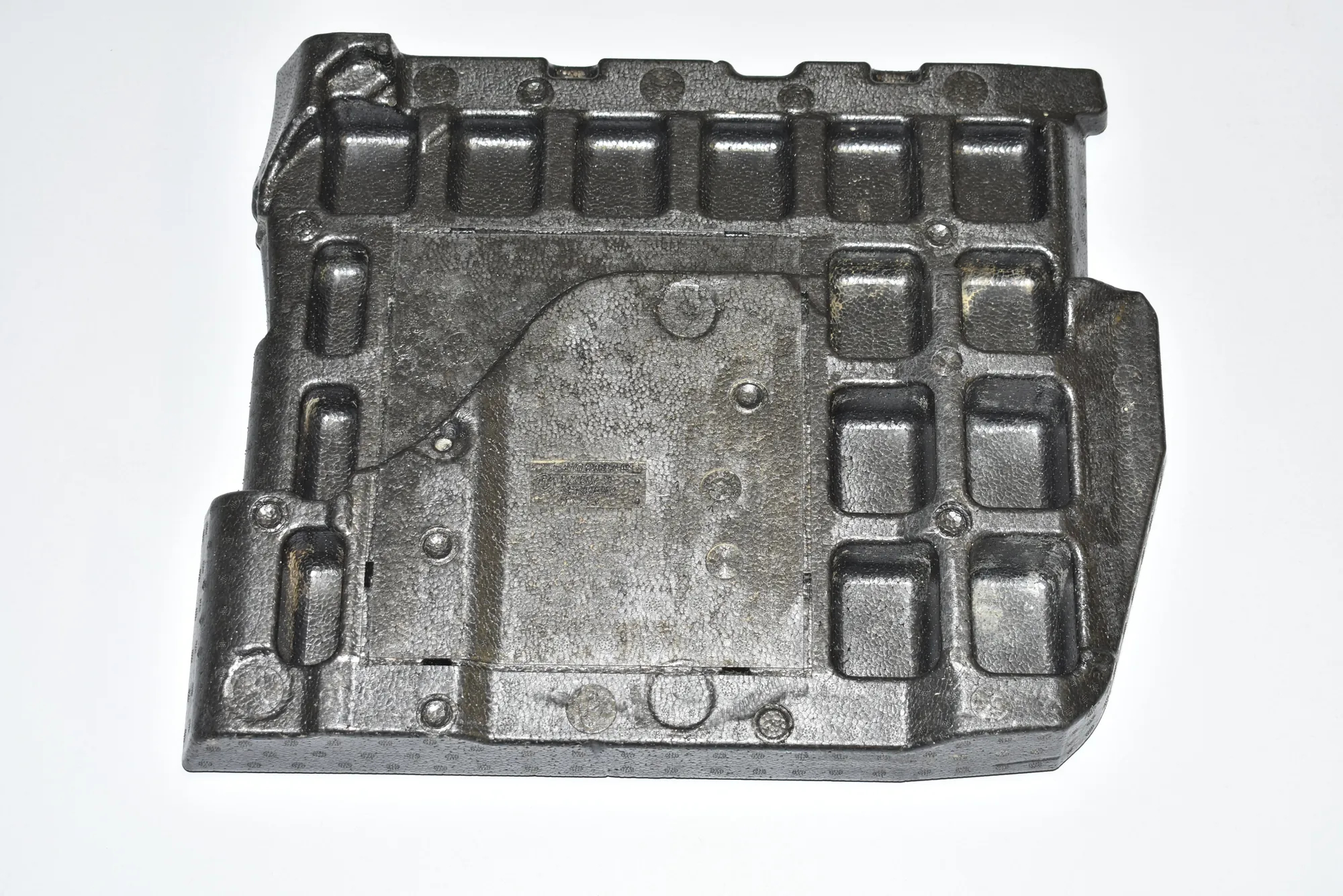 Other Body Parts – OEM 9136931 · BMW 5 Gran Turismo (F07) 530 d 2010 – 2